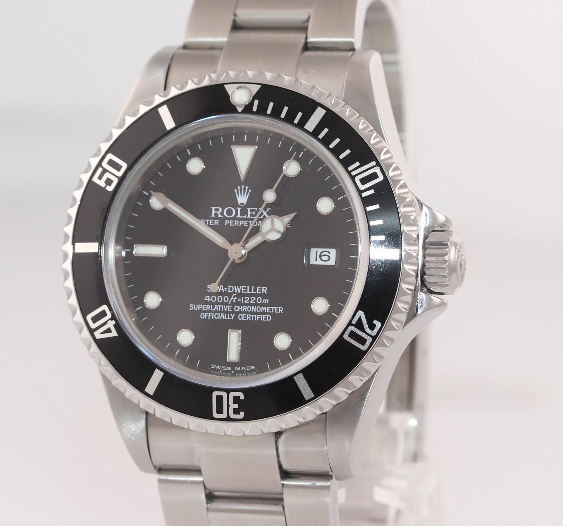 2005 PAPERS Rolex Sea-Dweller Steel Date 16600 40mm Date Black Diver Watch Box