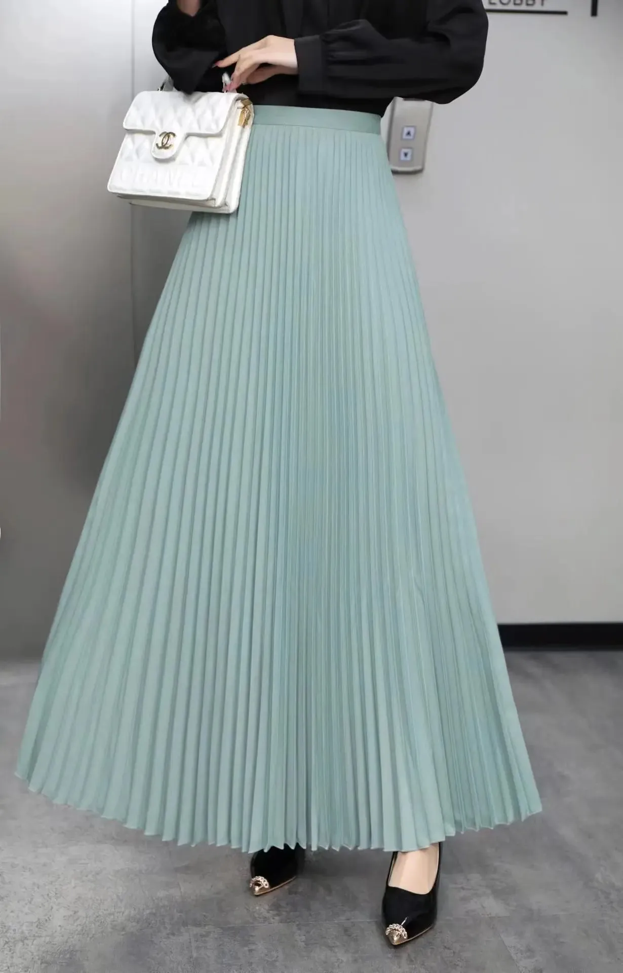 2025 Women’s Elegant High Waist Pleated Midi Skirt – Black