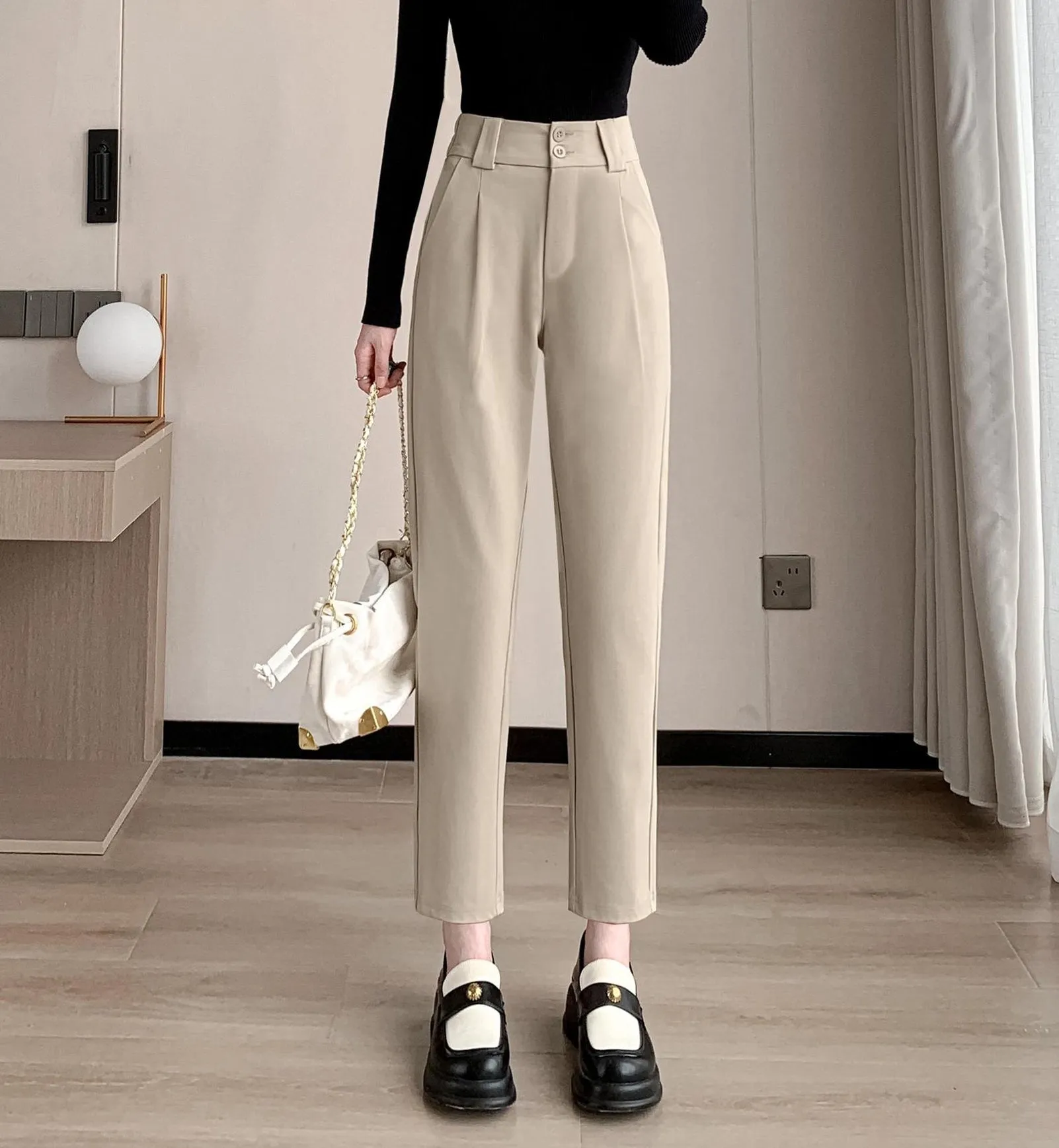 Ankle Cut Solid Women's Straight-leg Pants for a Chic Look