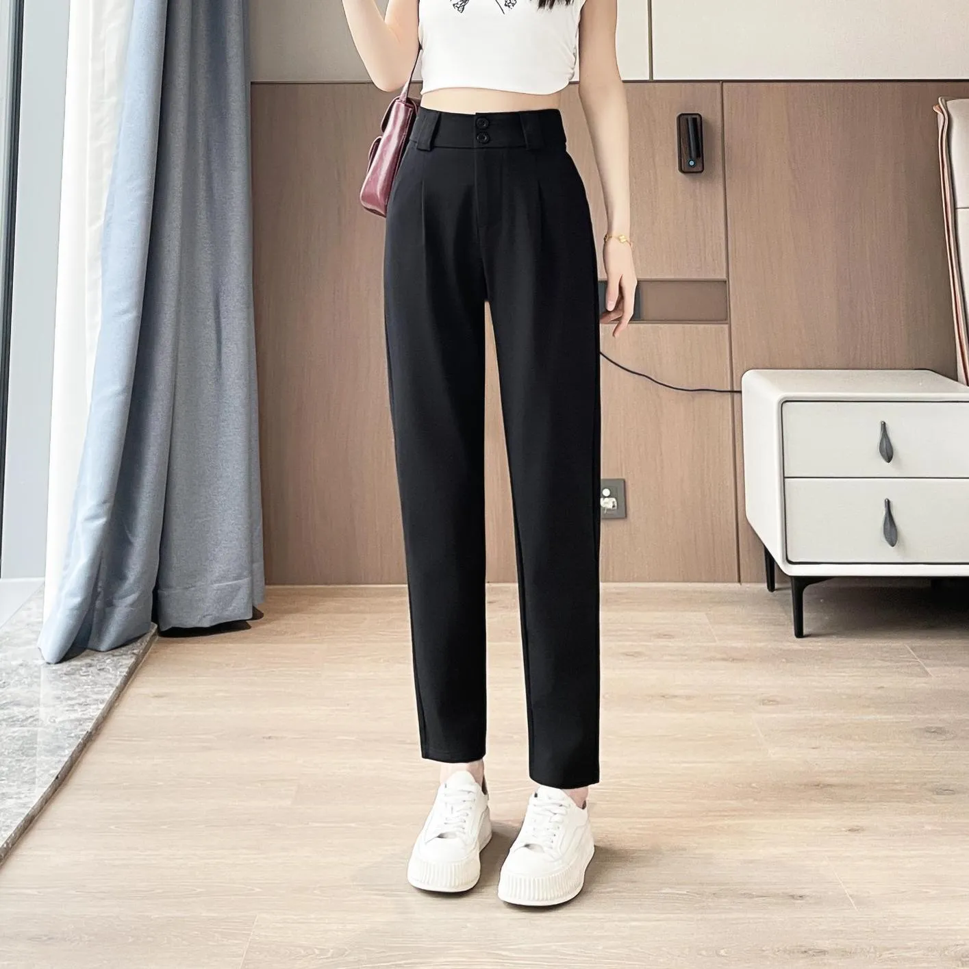 Ankle Cut Solid Women's Straight-leg Pants for a Chic Look