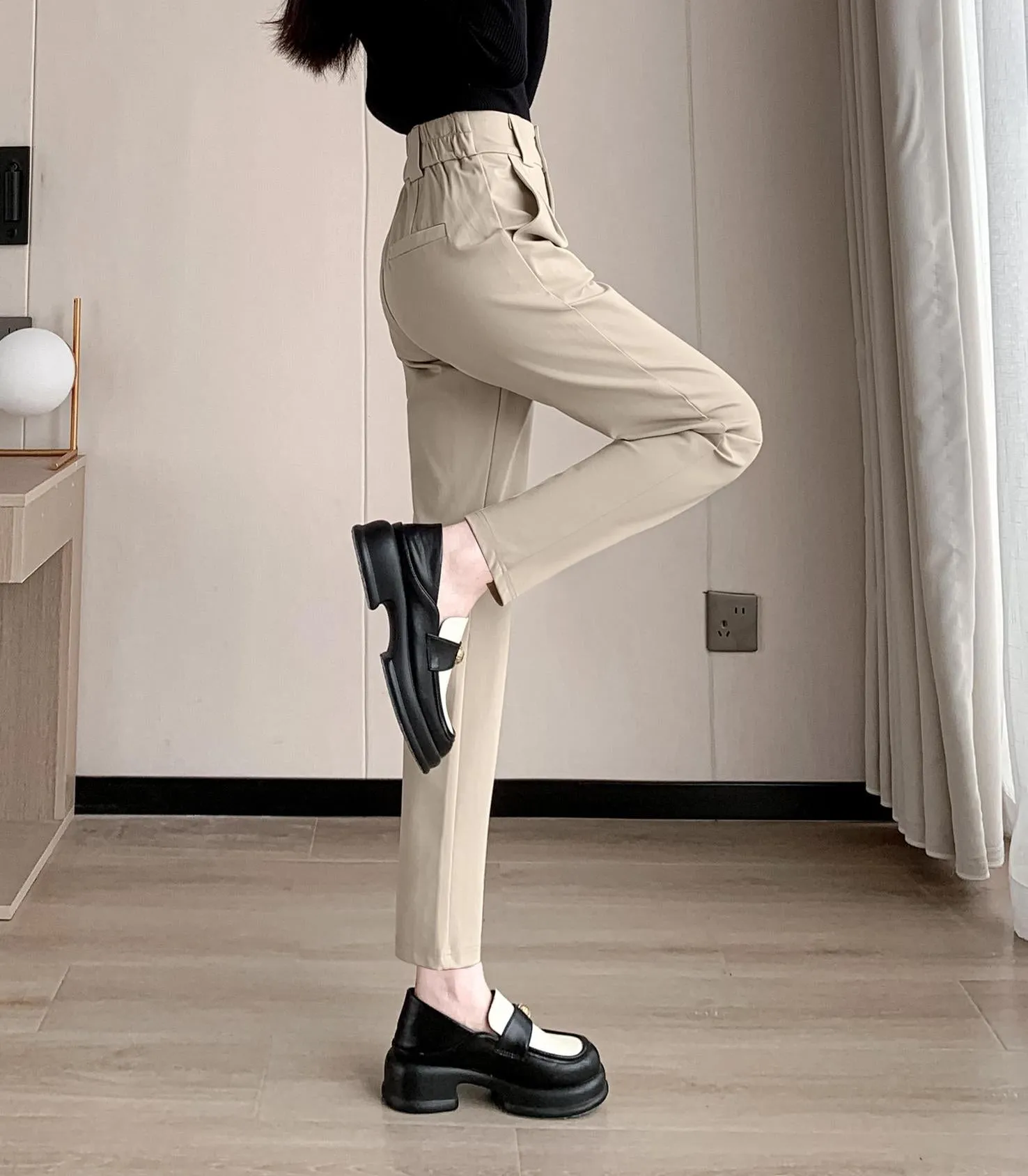 Ankle Cut Solid Women's Straight-leg Pants for a Chic Look