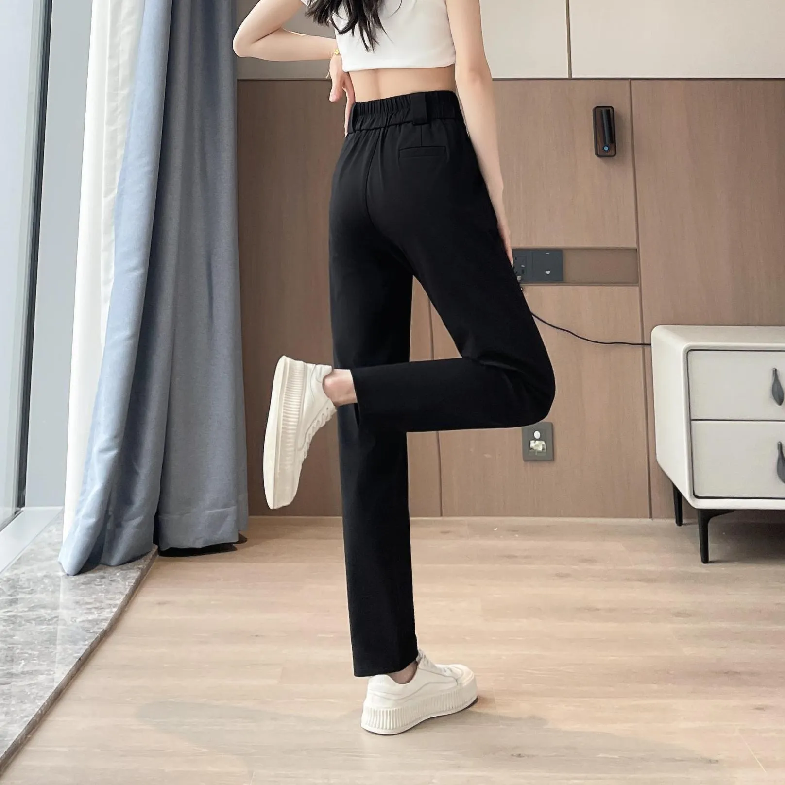 Ankle Cut Solid Women's Straight-leg Pants for a Chic Look