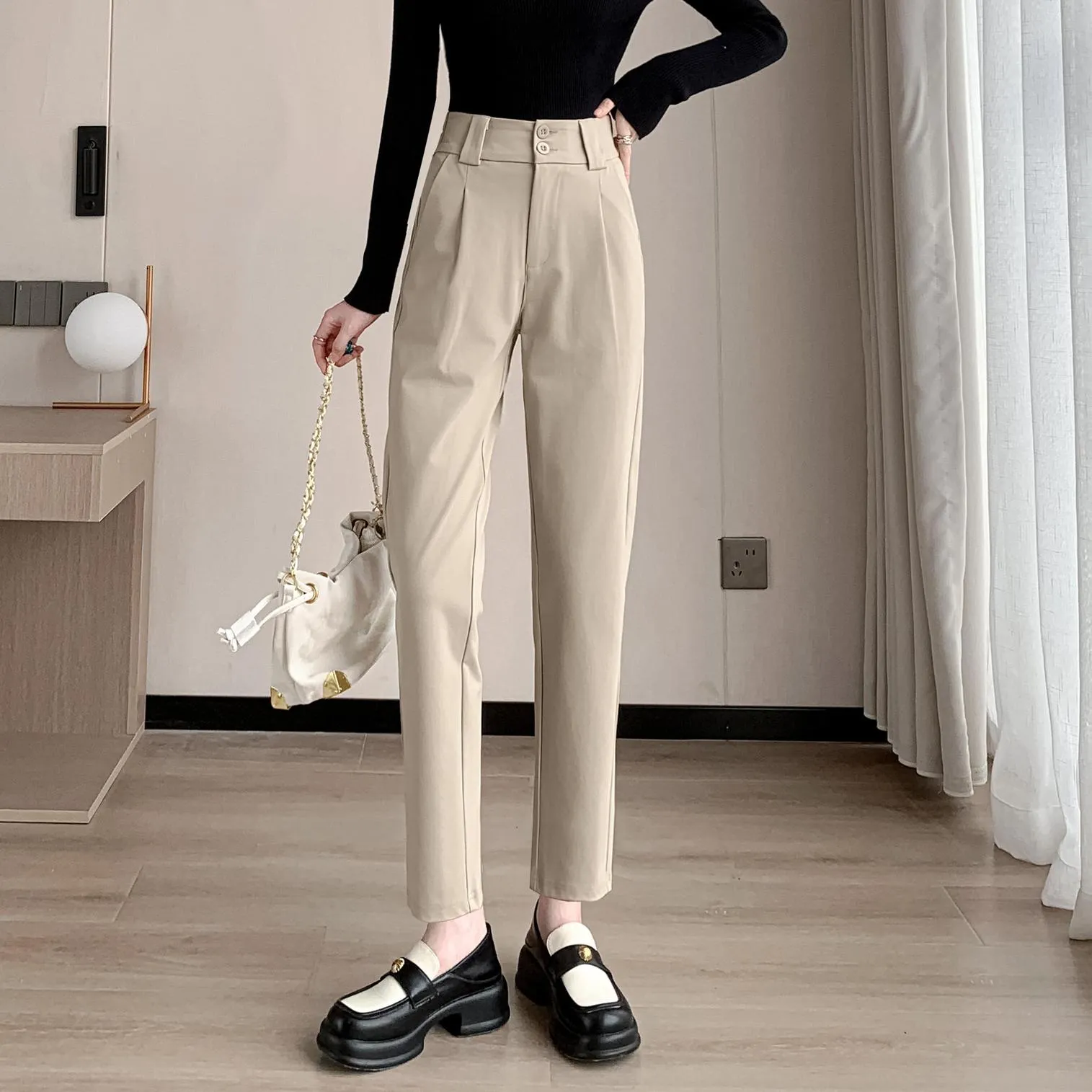 Ankle Cut Solid Women's Straight-leg Pants for a Chic Look