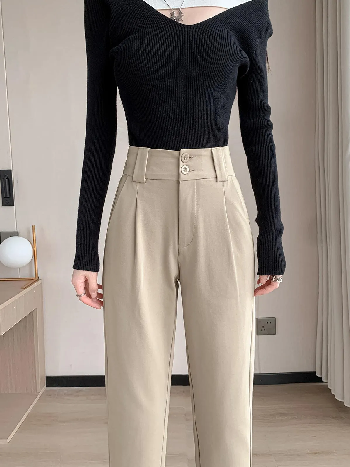 Ankle Cut Solid Women's Straight-leg Pants for a Chic Look