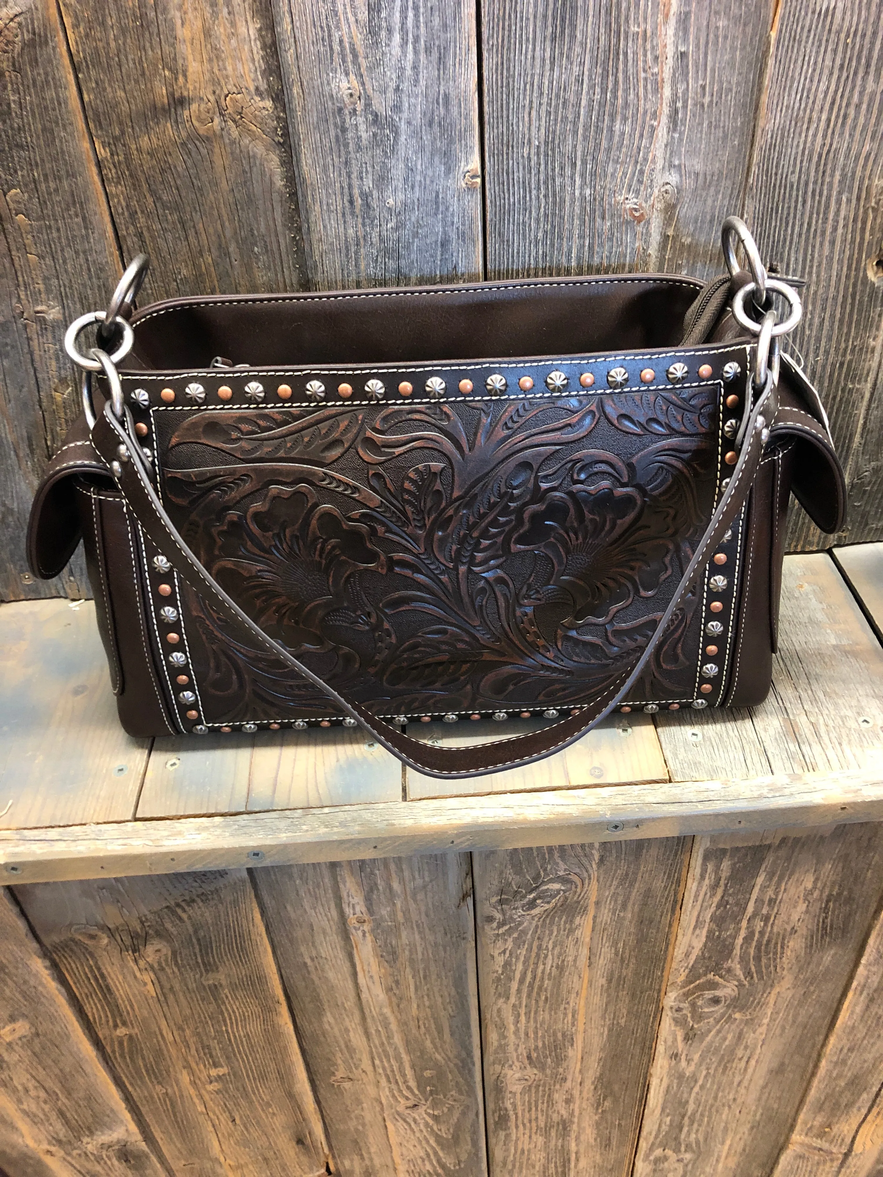 BGN770004702 Purse-Blazin Roxy Brown Tooled w/Studs