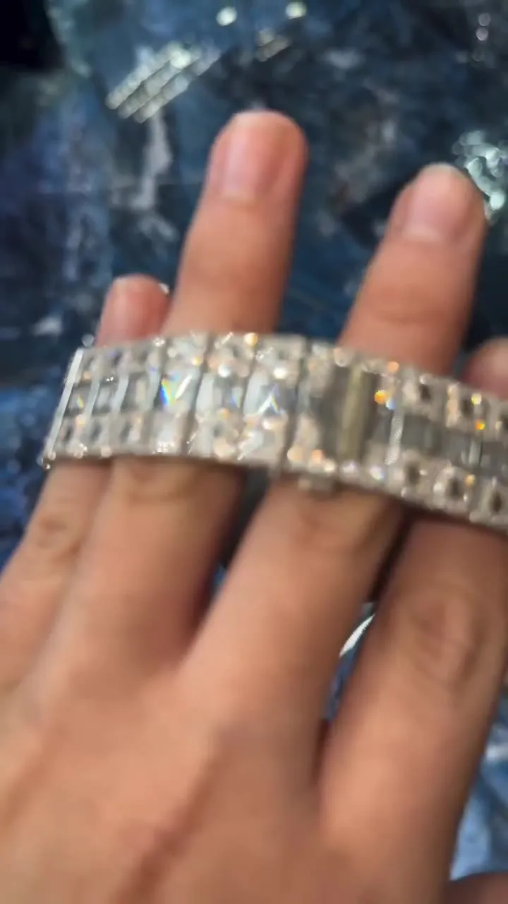 Cartier Santos Moissanite Diamond Watch | vvs moissanite watch W 191