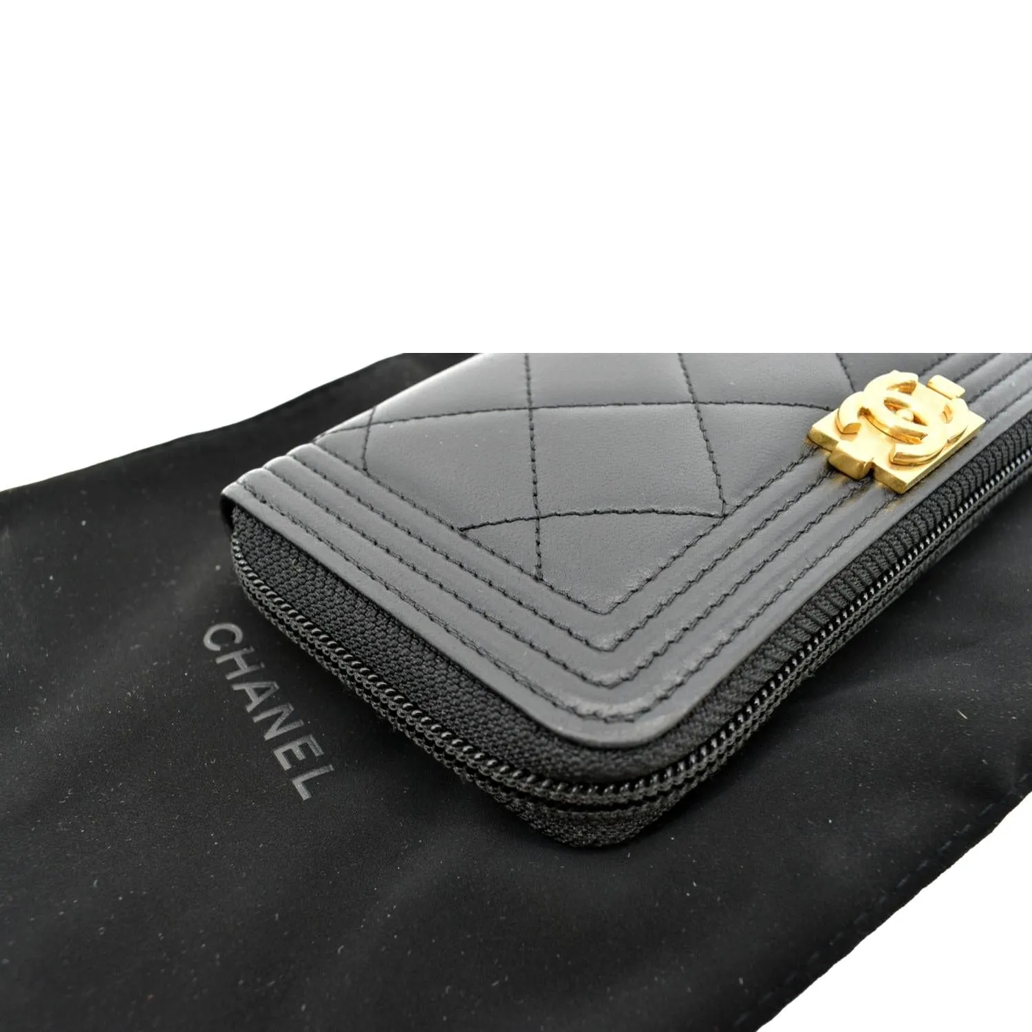 CHANEL Small Boy Lambskin Zip Around Wallet Black