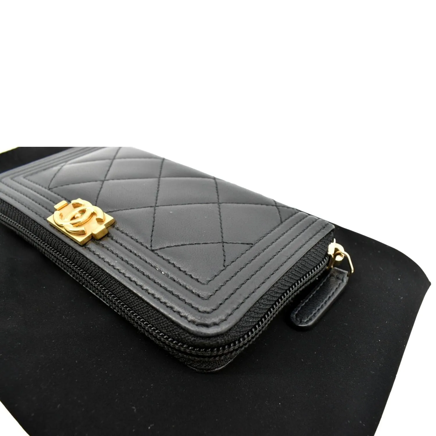 CHANEL Small Boy Lambskin Zip Around Wallet Black