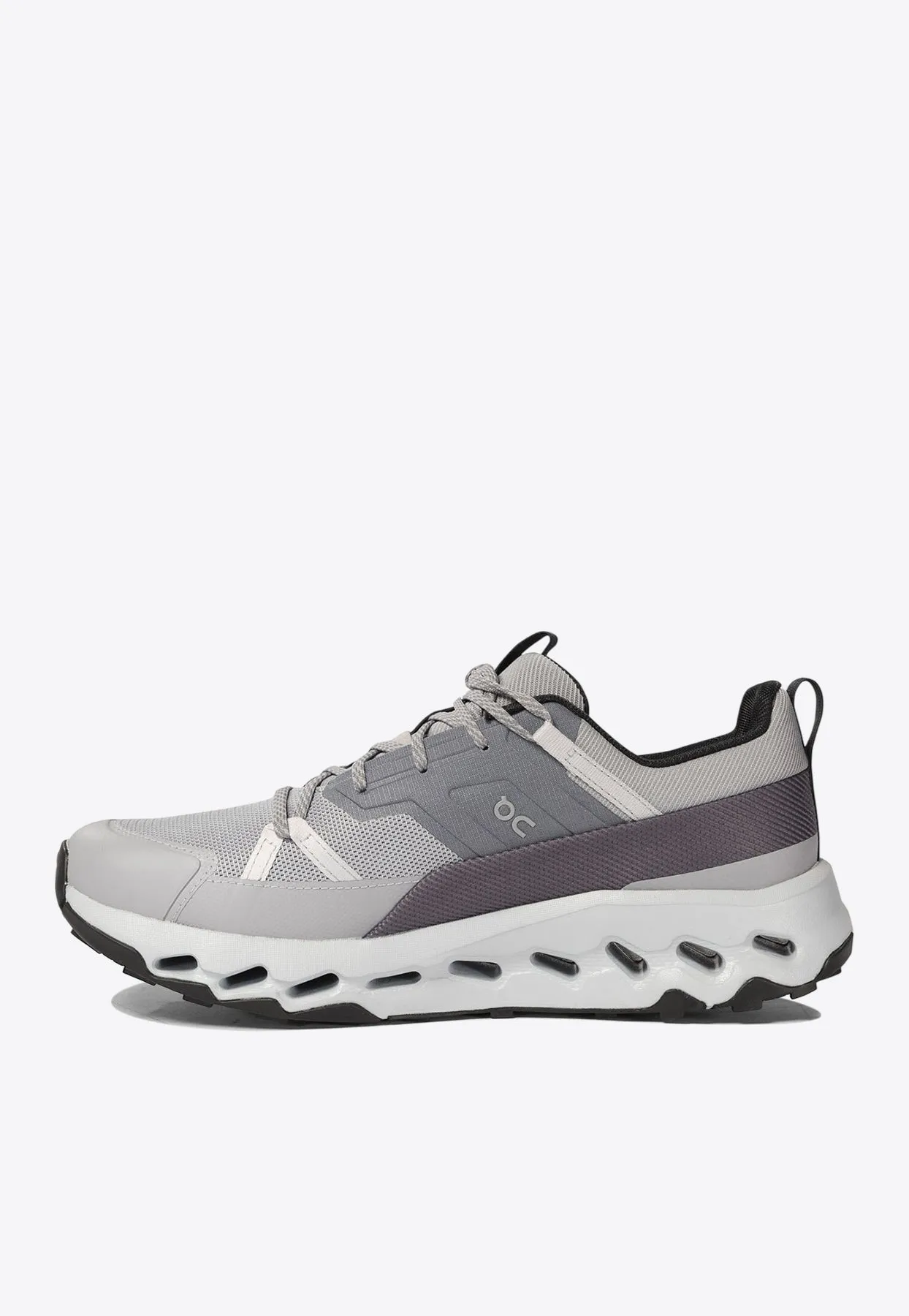 Cloudhorizon Low-Top Sneakers