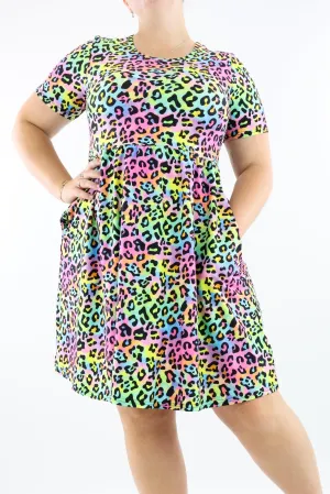 Colourpop Leopard - Short Sleeve Skater Dress - Knee Length - Side Pockets
