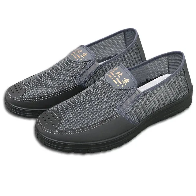 ComfortWalk: Entdecke den ultimativen Komfort mit unseren neuen Herren-Stoffschuhen!