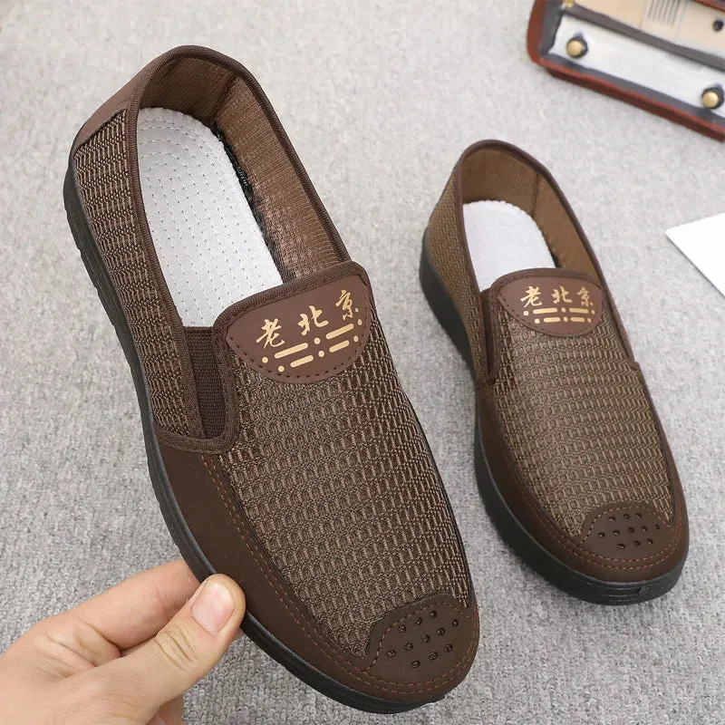 ComfortWalk: Entdecke den ultimativen Komfort mit unseren neuen Herren-Stoffschuhen!