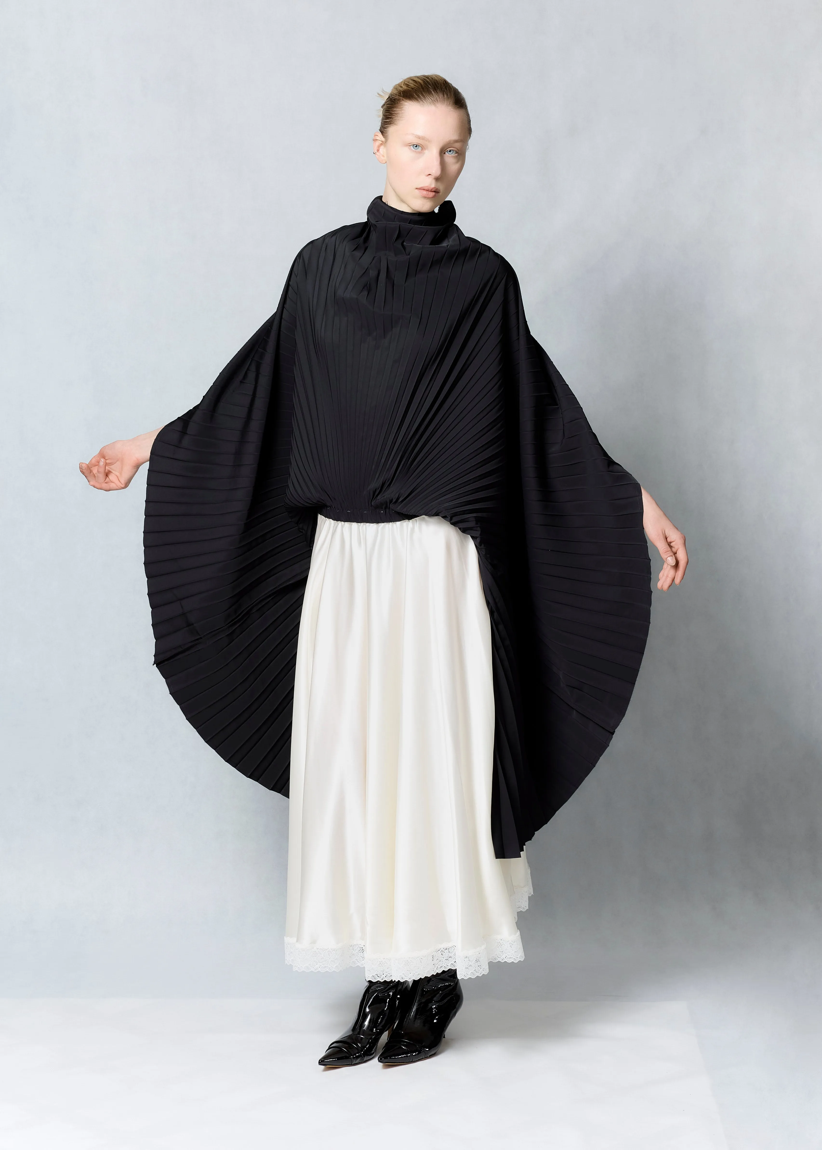 Double pleated skirts dress