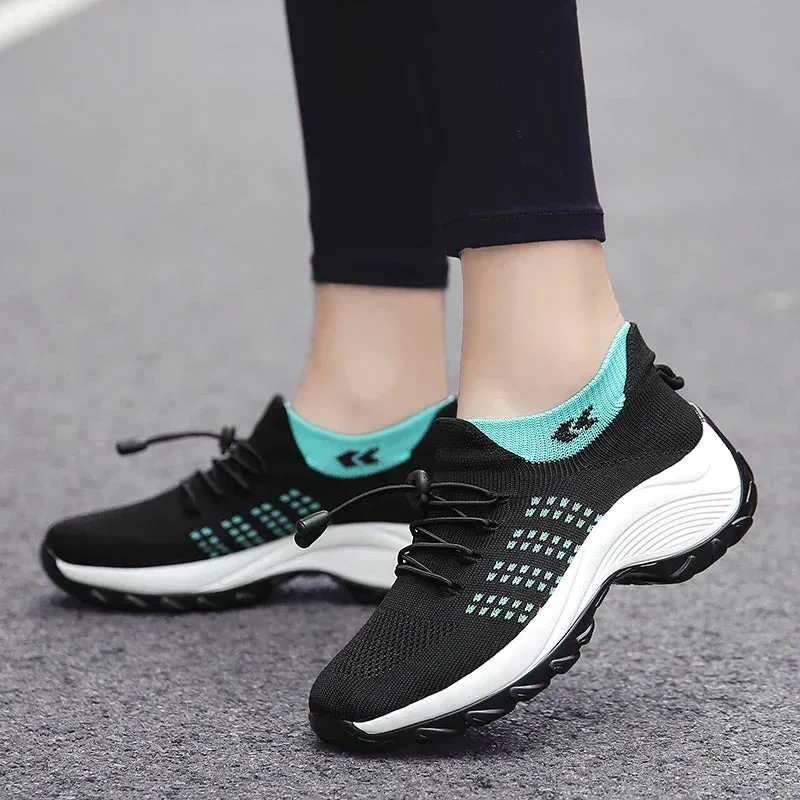 EMILY™ ORTHOPEDIC SNEAKERS WITH STRETCHABLE CUSHION 2025