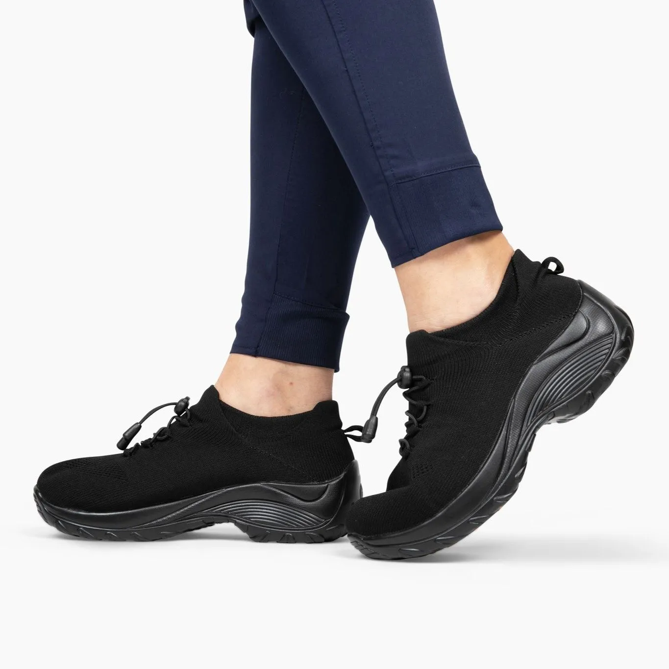 EMILY™ ORTHOPEDIC SNEAKERS WITH STRETCHABLE CUSHION 2025