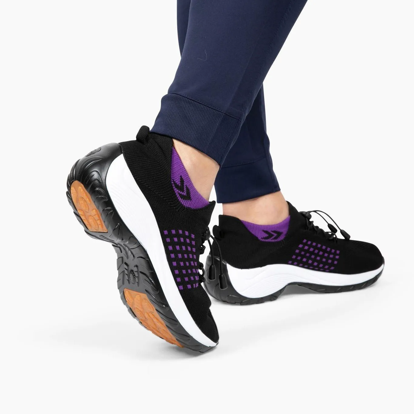 EMILY™ ORTHOPEDIC SNEAKERS WITH STRETCHABLE CUSHION 2025