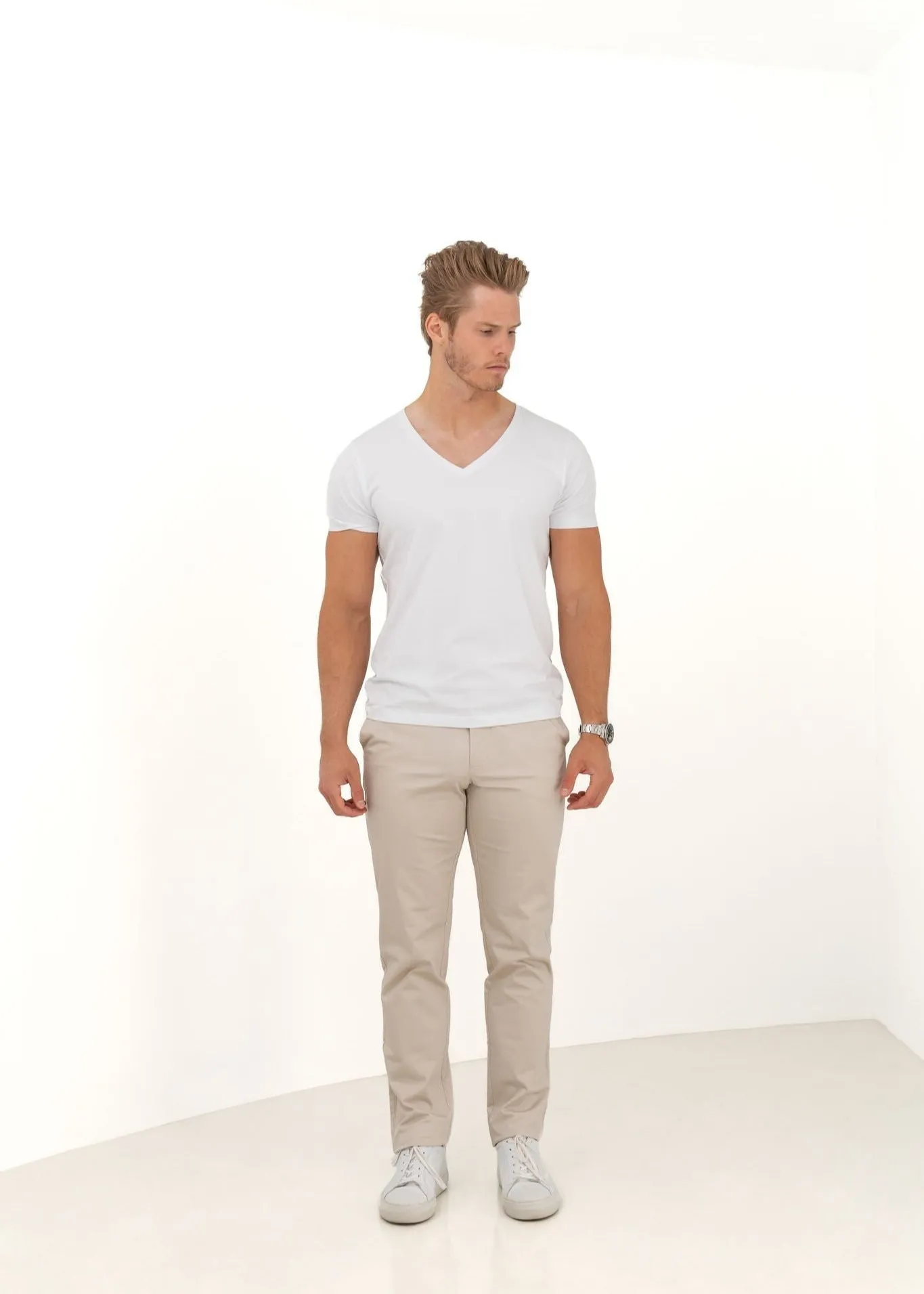 Essential Wardrobe V-Neck 3-Pack