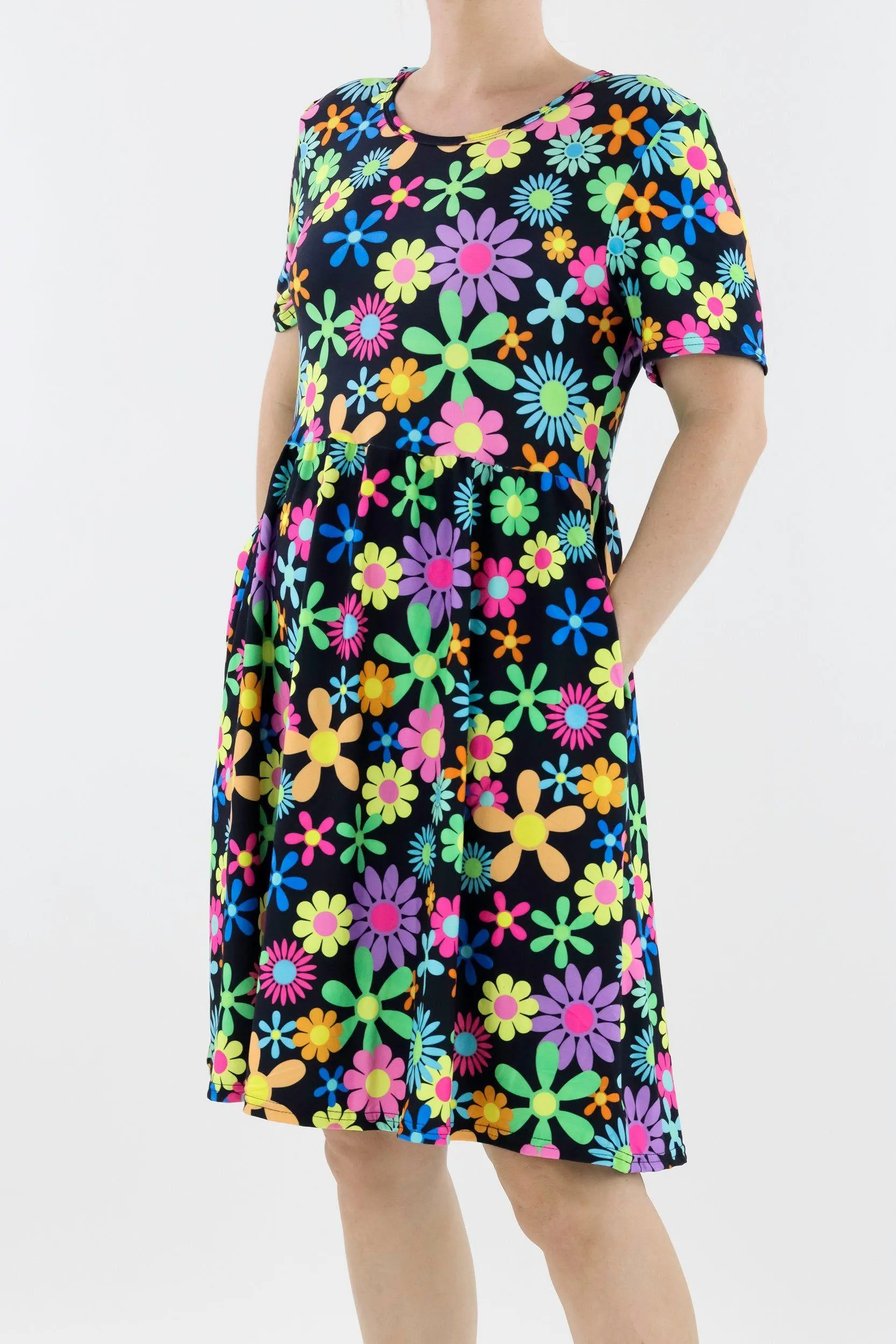 Flower Power - Short Sleeve Skater Dress - Knee Length - Side Pockets - Old Sizing
