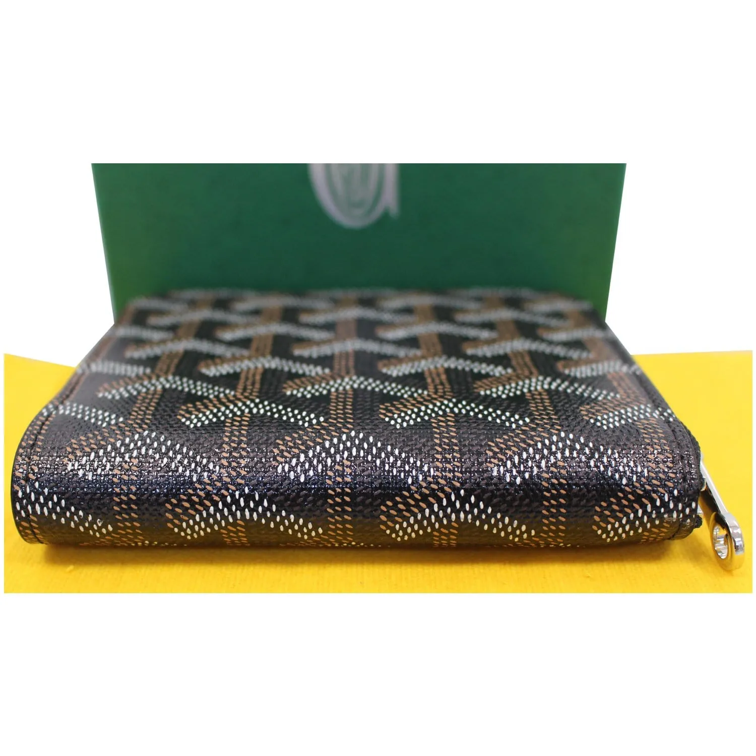 GOYARD Zip Around Coin Card Wallet Black