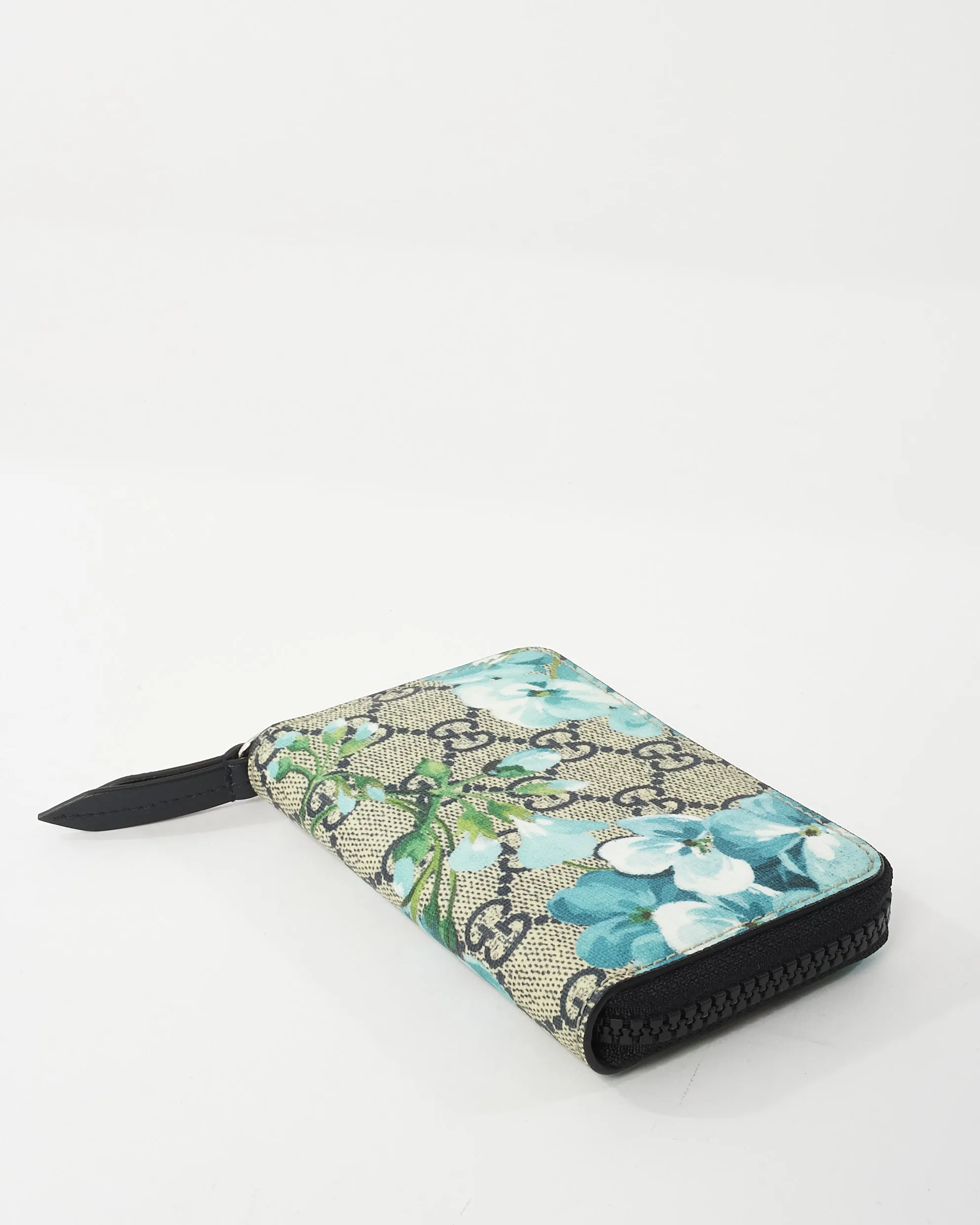 Gucci Black & Blue Coated Canvas GG Supreme Blooms Zip Around Card Case Wallet