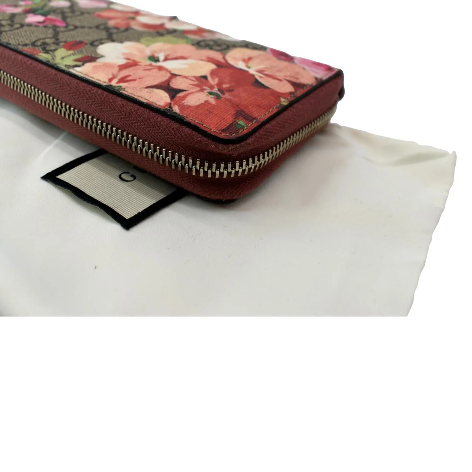 GUCCI Blooms Zip Around GG Canvas Wallet Beige 410076