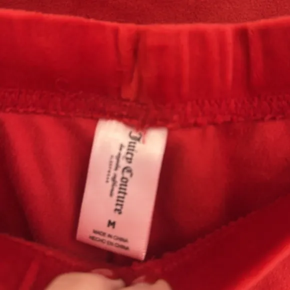 JUICY COUTURE New Red Velvet Lounging Set With Bling Logo NWOT Size Medium