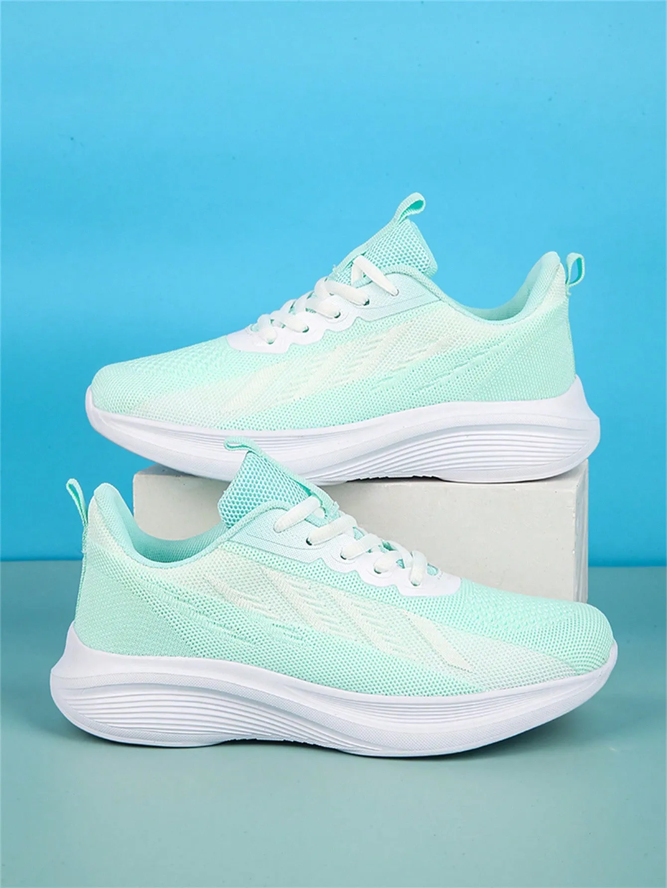 Knitted Upper Thick Sole Running Shoes