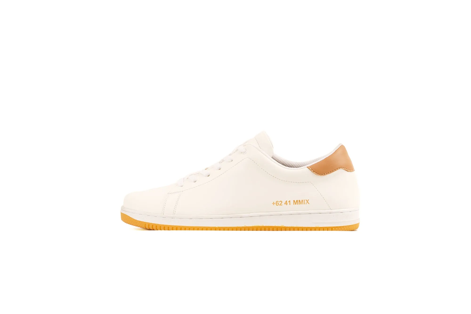 LAC-31 | WHITE / MOCCA | MEN