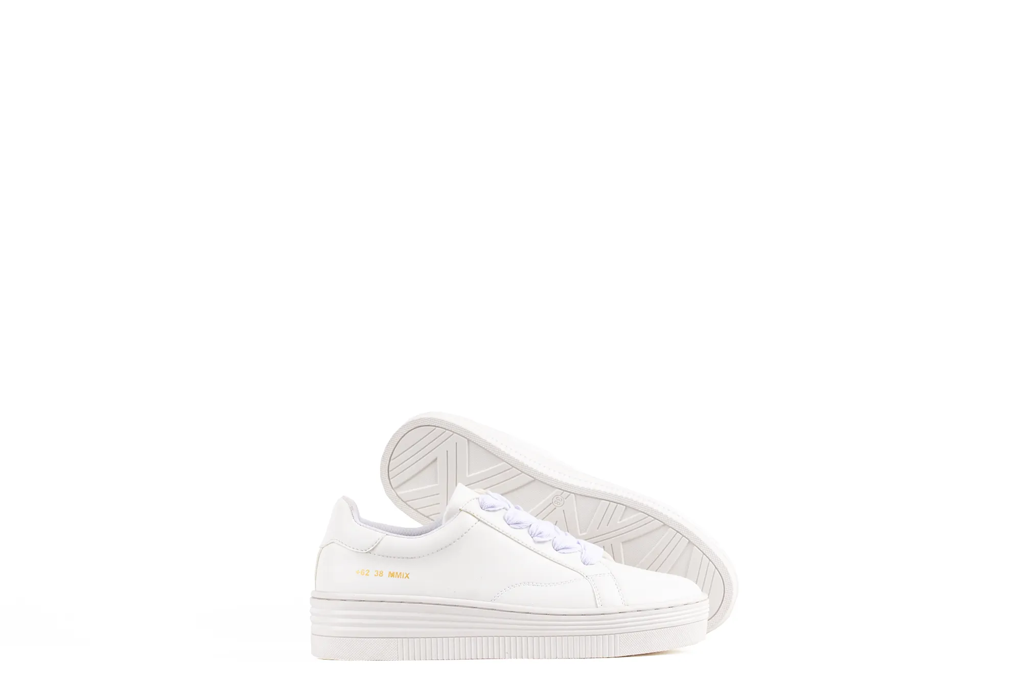 LAF-01 | TRIPLE WHITE | WOMEN