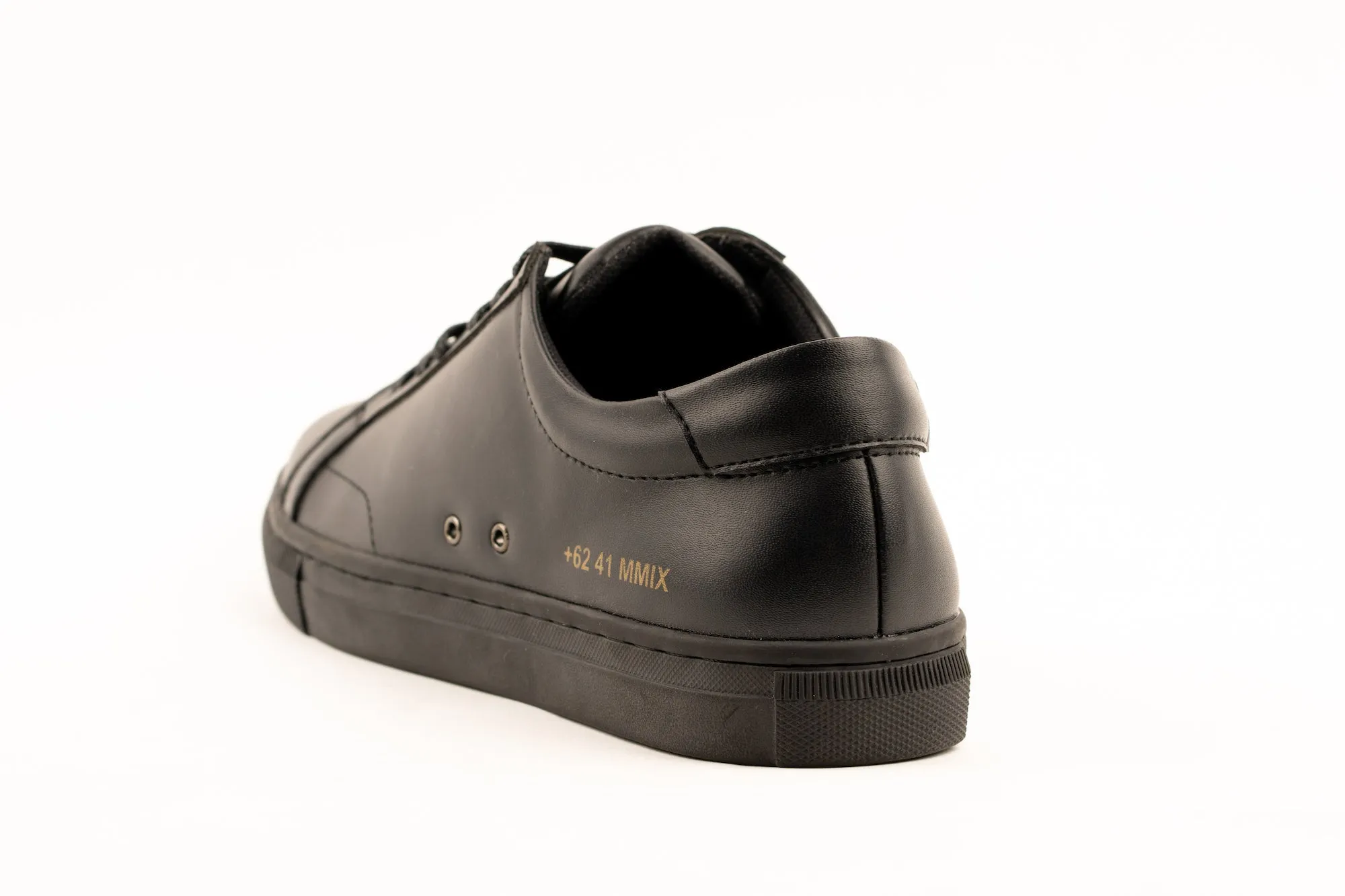 LAH-71 | TRIPLE BLACK | MEN