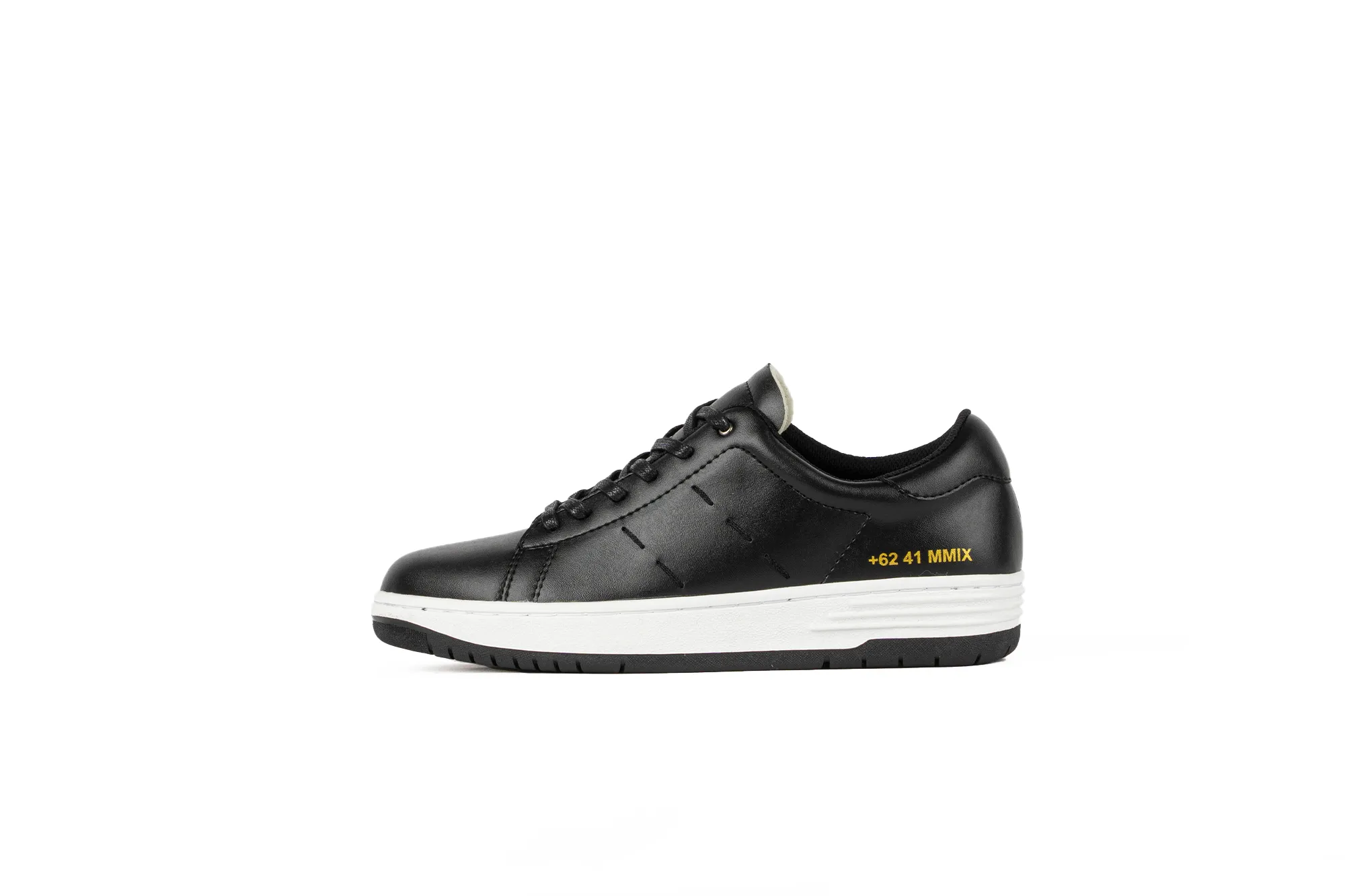 LAL-41 | BLACK / BLACK / BLACK | MEN