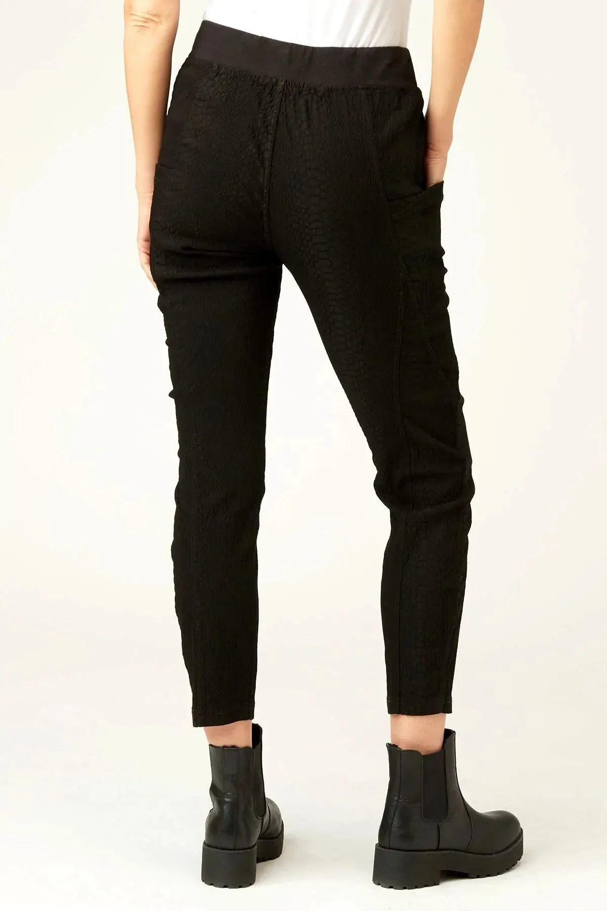 Lansdown legging pants in black jacquard