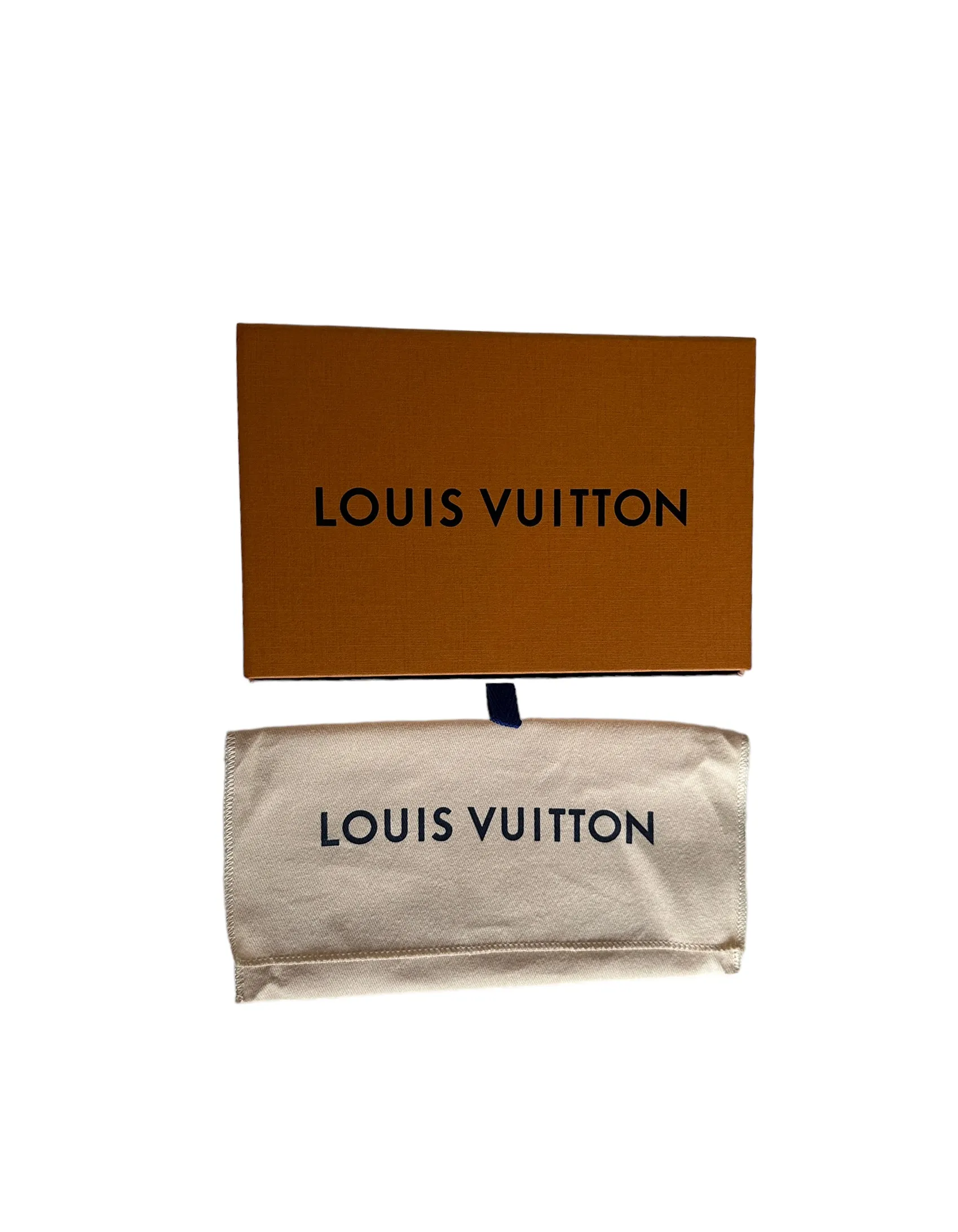 Louis Vuitton 2023 Blue Monogram Giant By The Pool Zippy Wallet