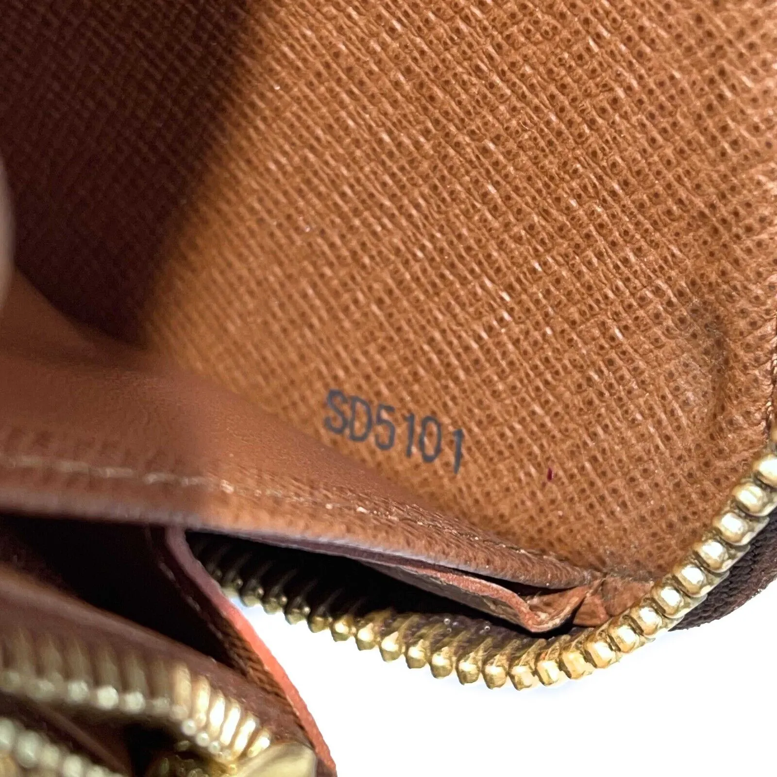 Louis Vuitton - LV Brown / Tan Monogram Zip Around Zippy Wallet