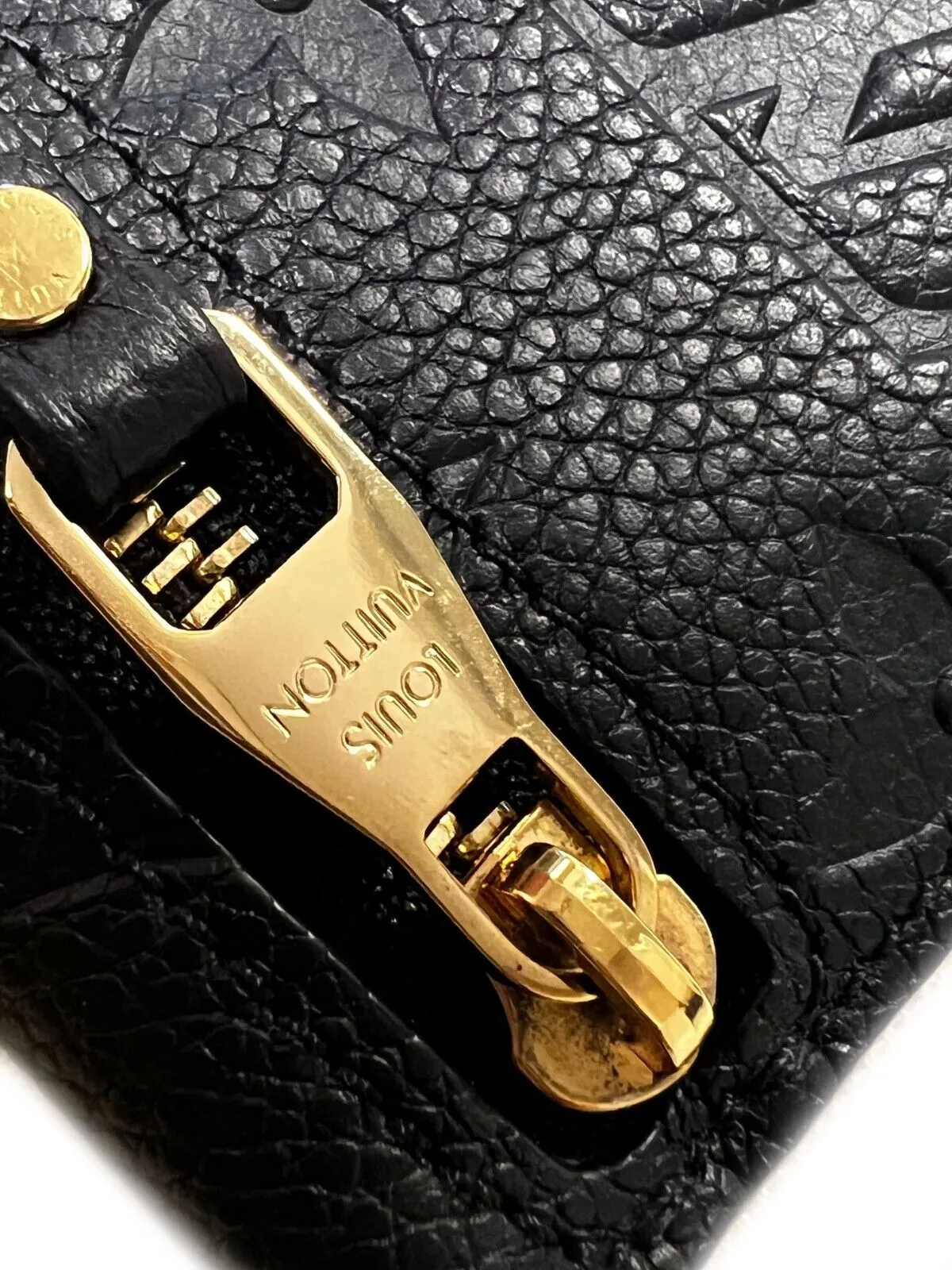 Louis Vuitton - LV Key Pouch - Black Monogram Empreinte Leather
