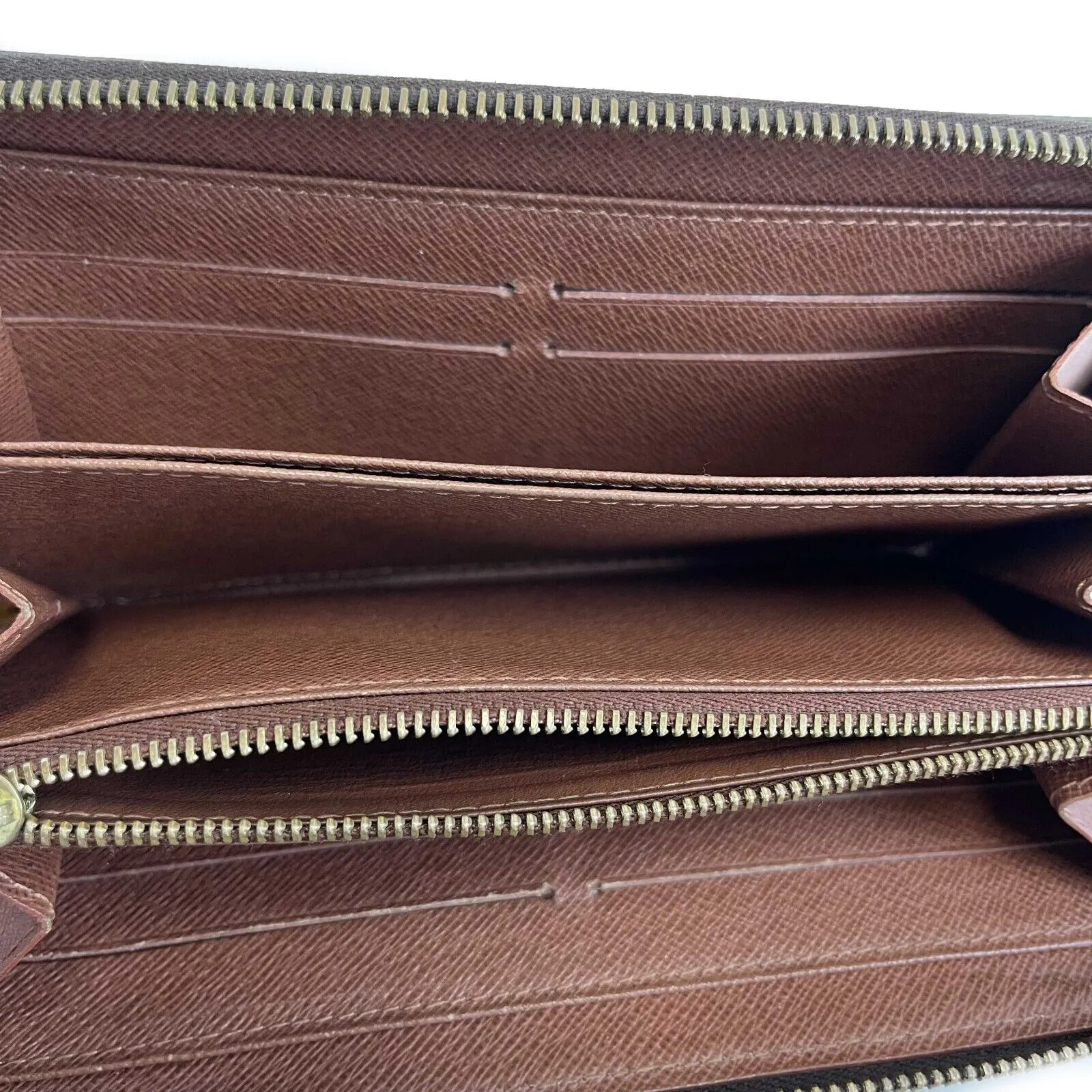 Louis Vuitton - Monogram Roses Zippy Brown Wallet - Zip Around Card Holder