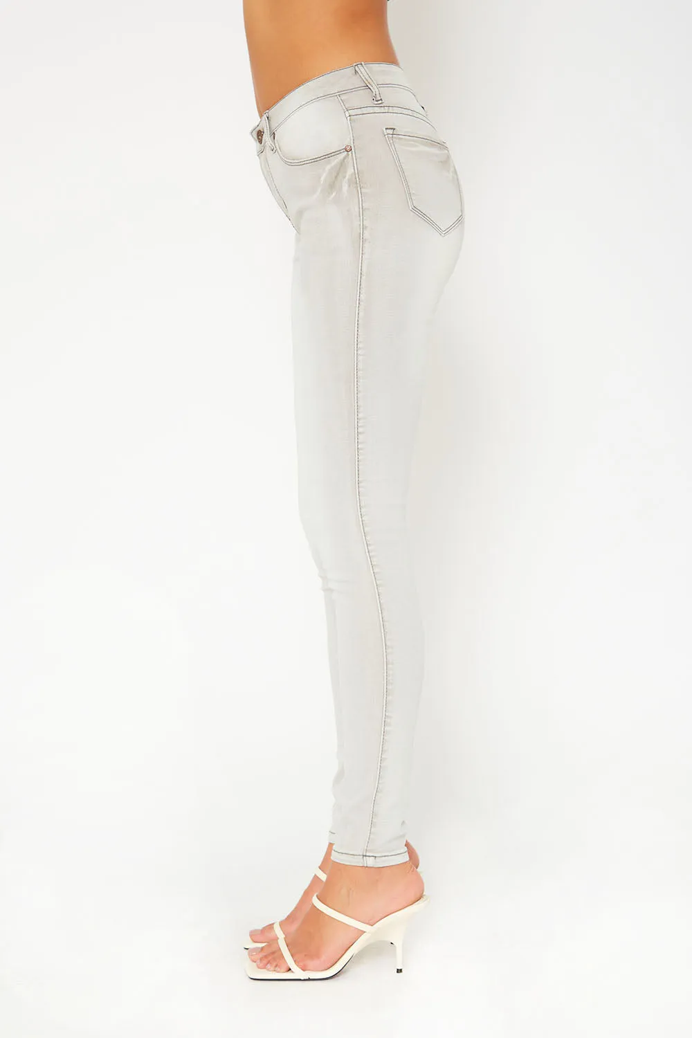 Low rise skinny pants in grey