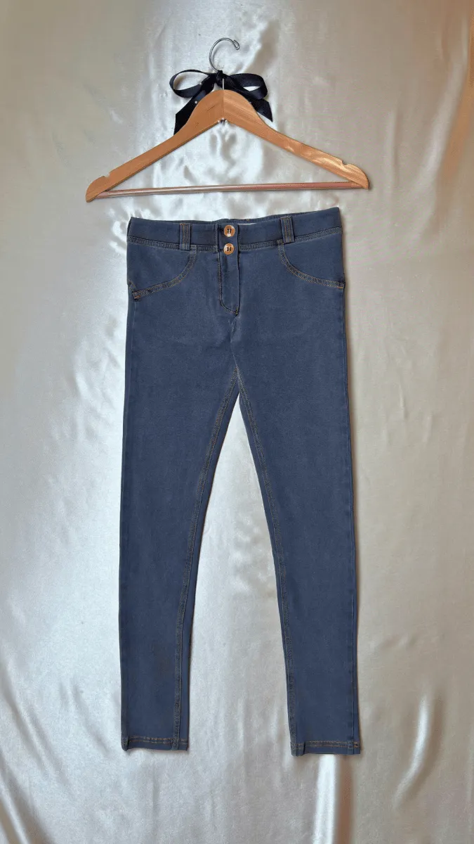 Low Rise Stay Up Butt Enhancer Gray Jeggings