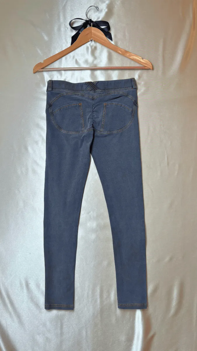 Low Rise Stay Up Butt Enhancer Gray Jeggings