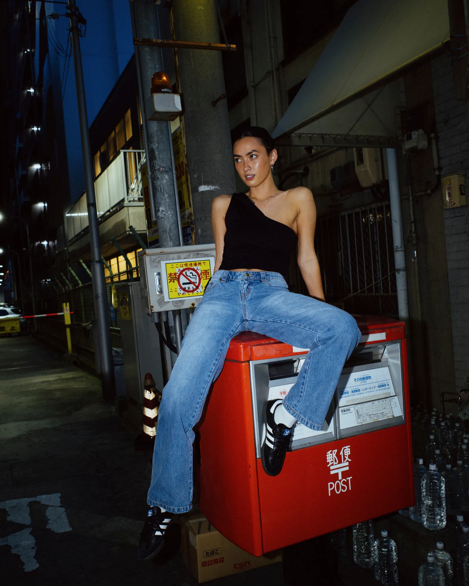 Low Rise Straight Leg Jean