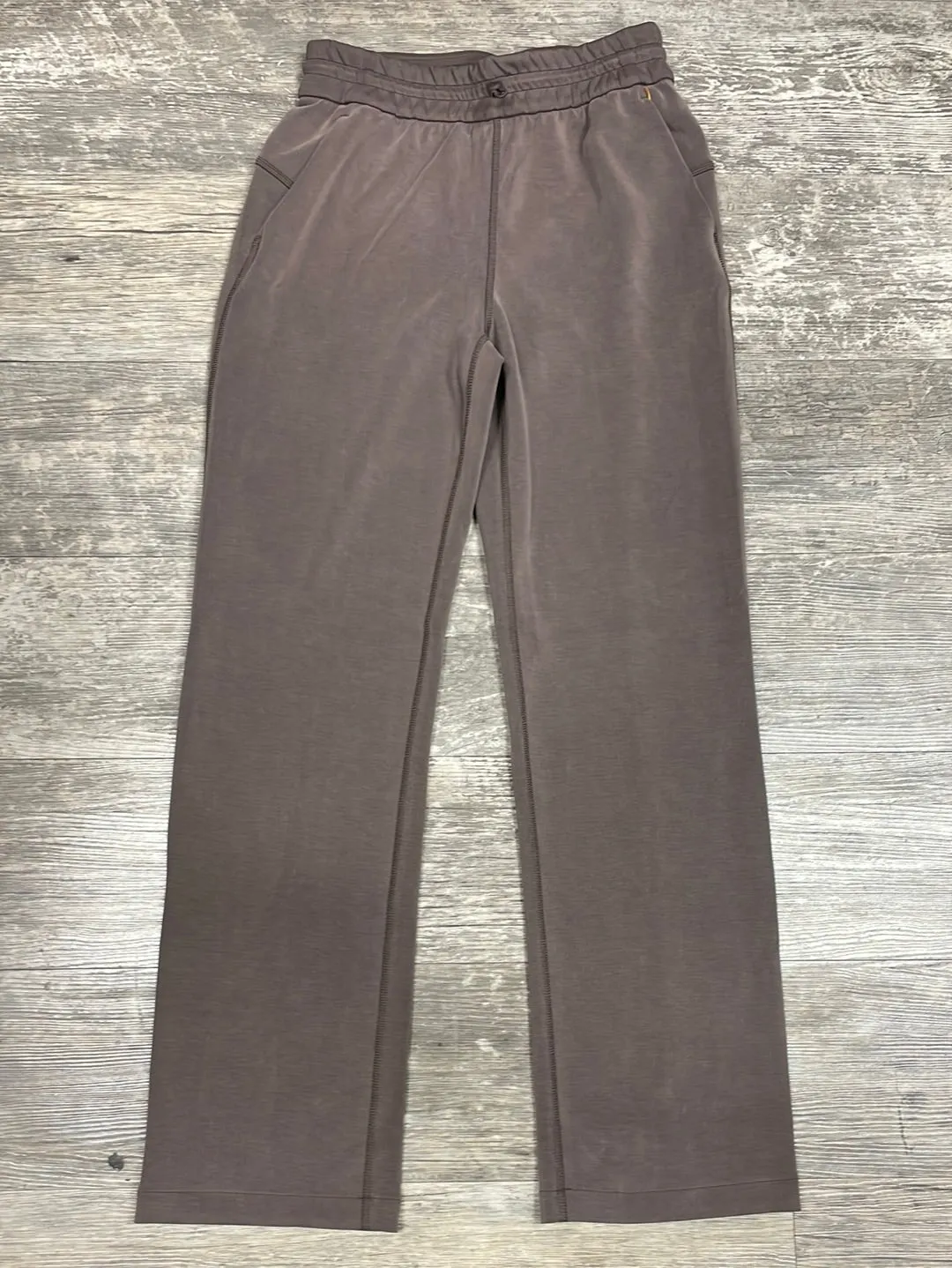 Lululemon Women's Athletic Pants Size 4