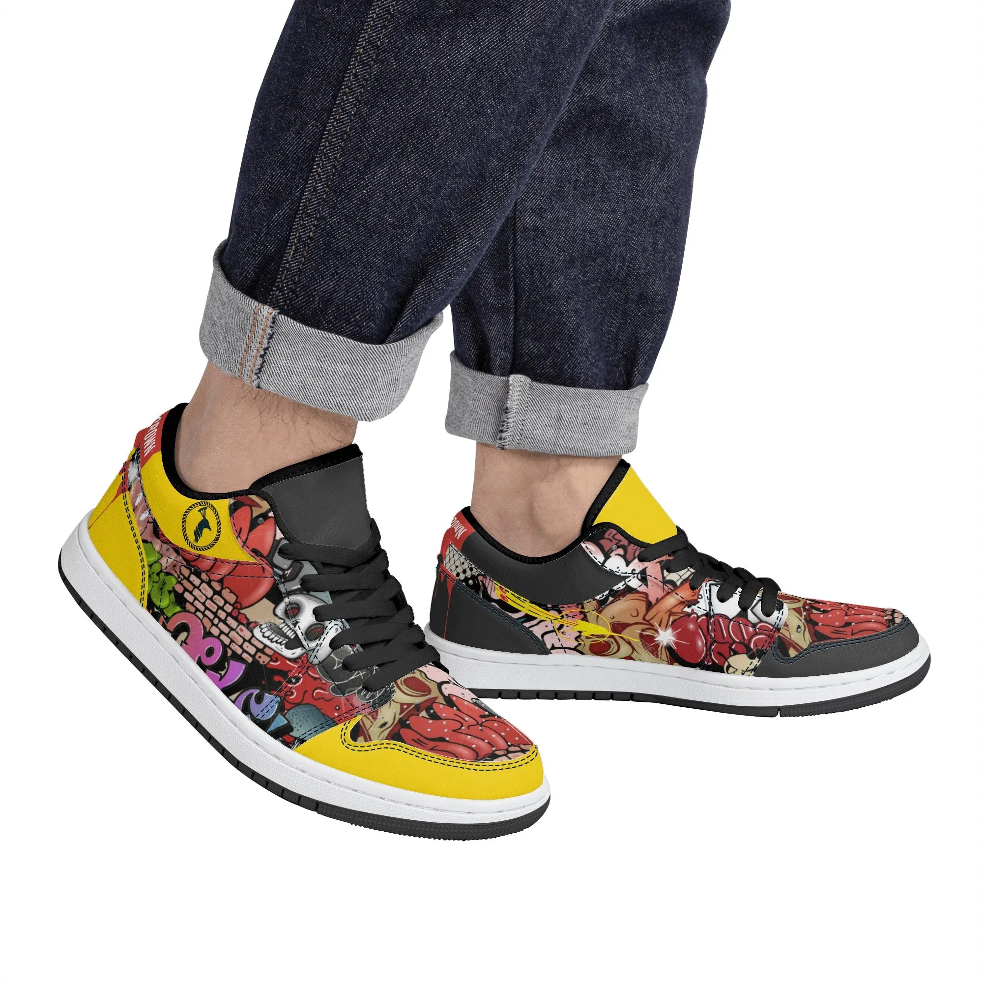 Mens Black Low Top Skateboard Sneakers