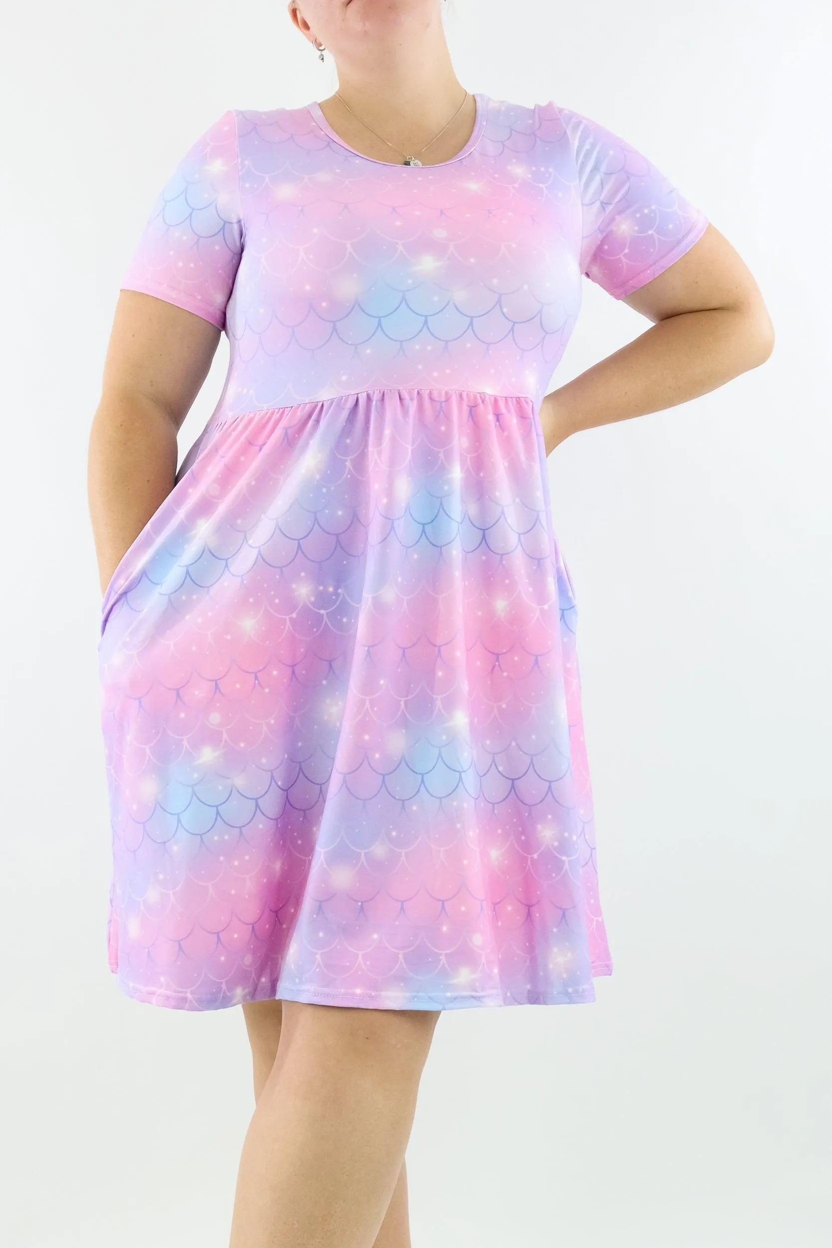 Mermazing - Short Sleeve Skater Dress - Knee Length - Side Pockets