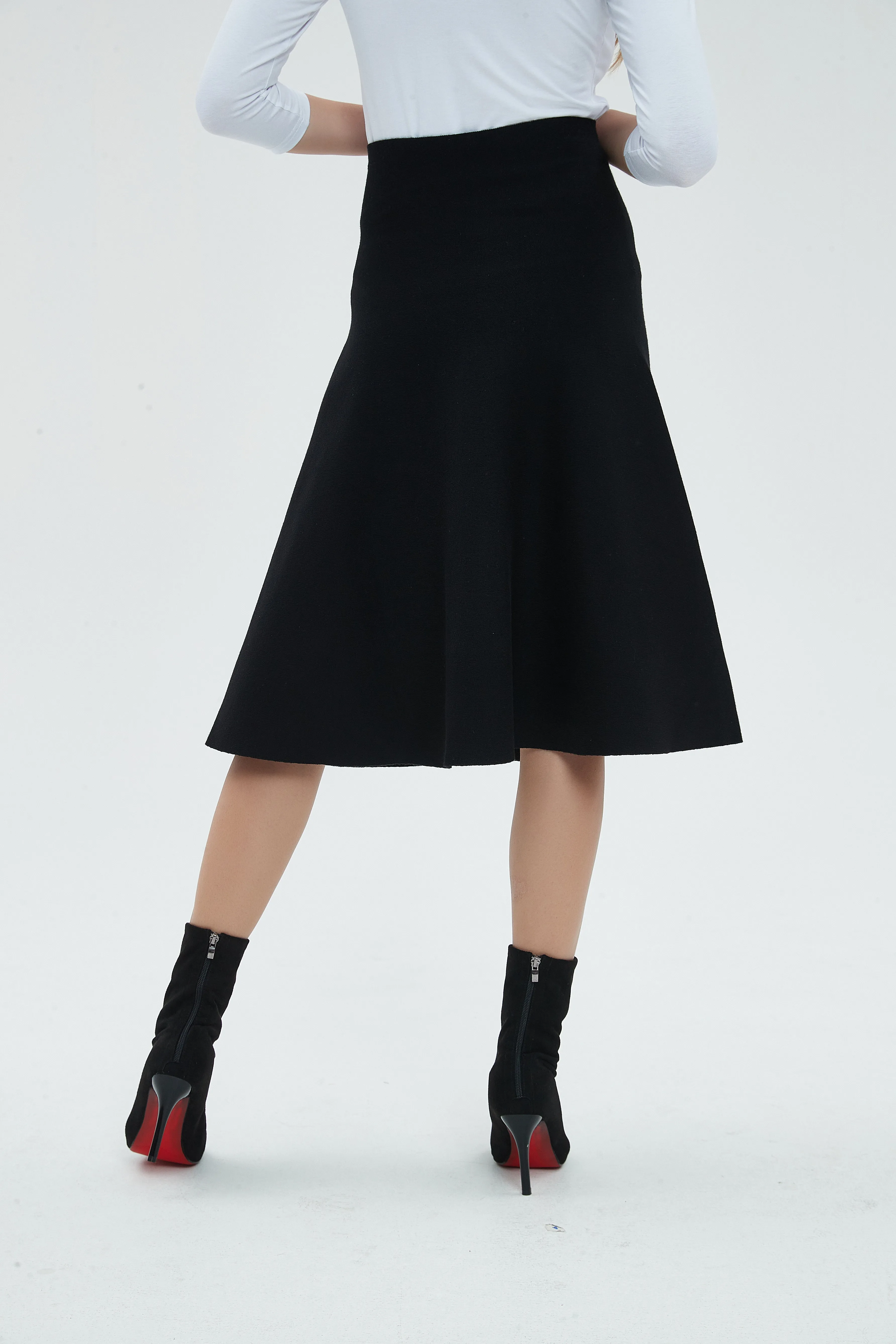 Mia Mod Ladies Year Round Non-Pleated Skirt - Black