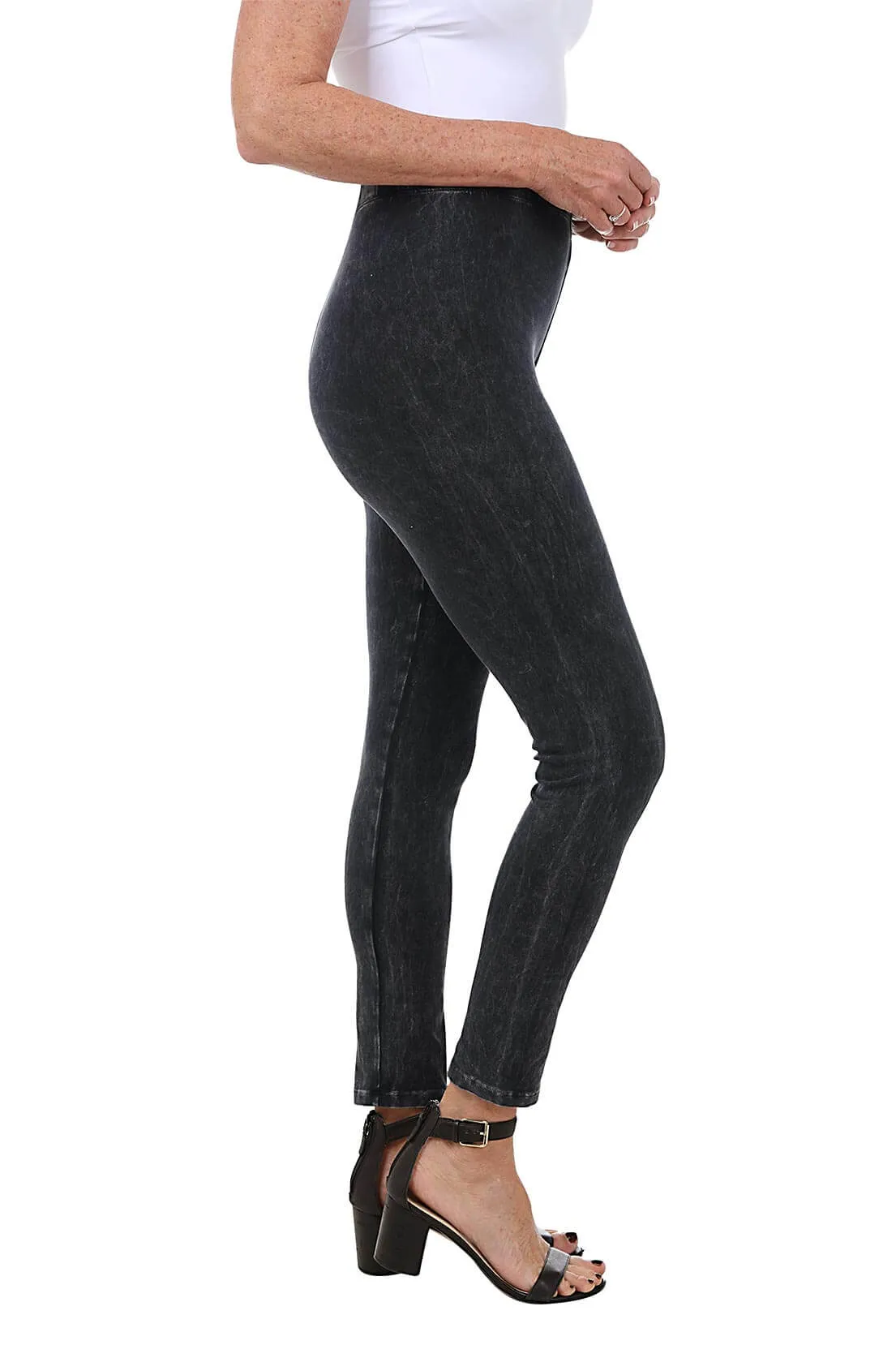 Mineral Wash Legging