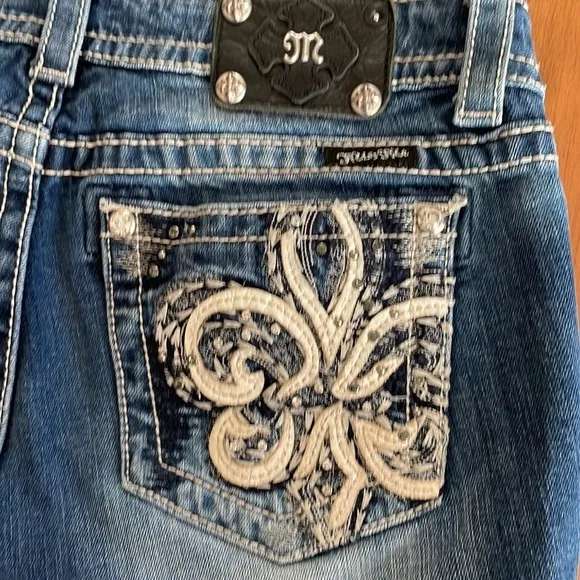 Miss Me Jean Capri Pants Size 29
