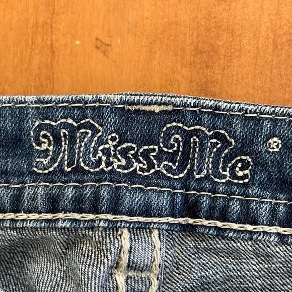 Miss Me Jean Capri Pants Size 29