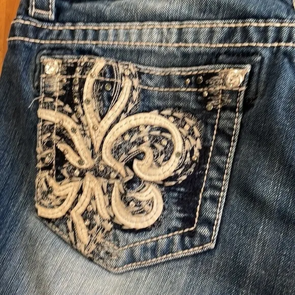 Miss Me Jean Capri Pants Size 29