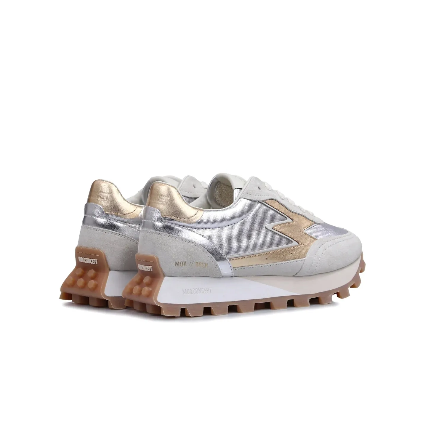 Moa Concept Sneakers running open i beige med sølv og gull detaljer