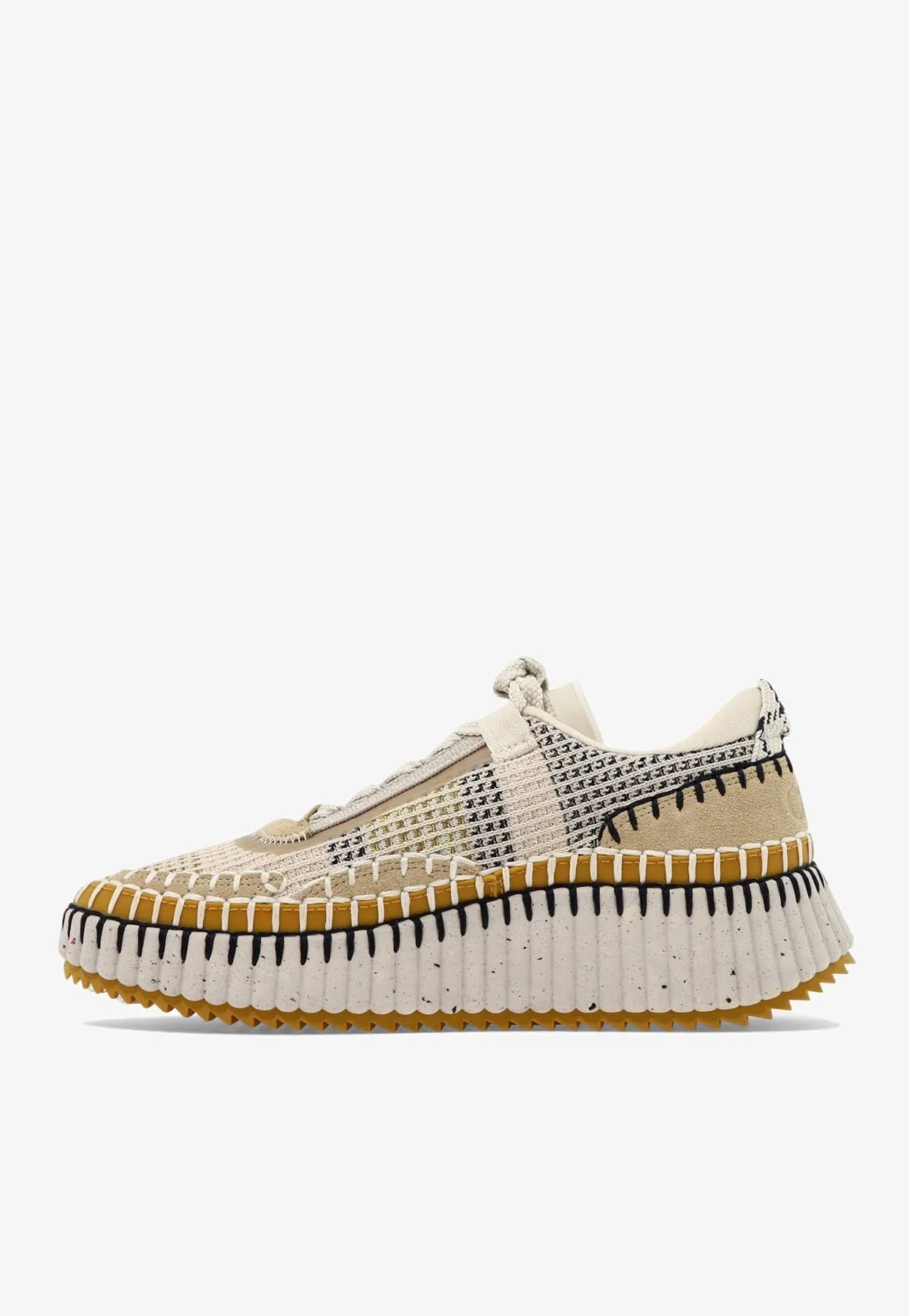 Nama Low-Top Sneakers